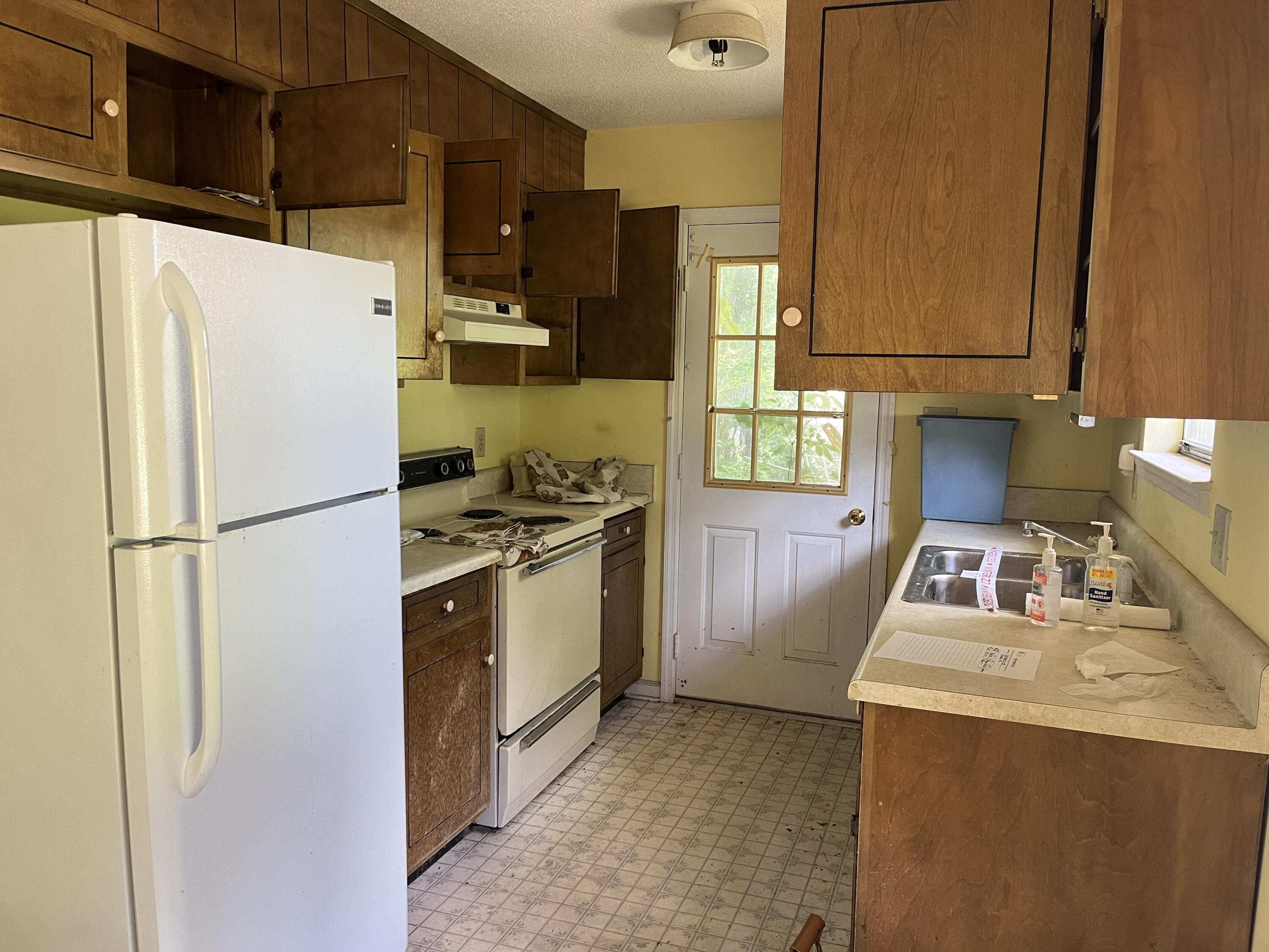 238 SE Matt Circle
