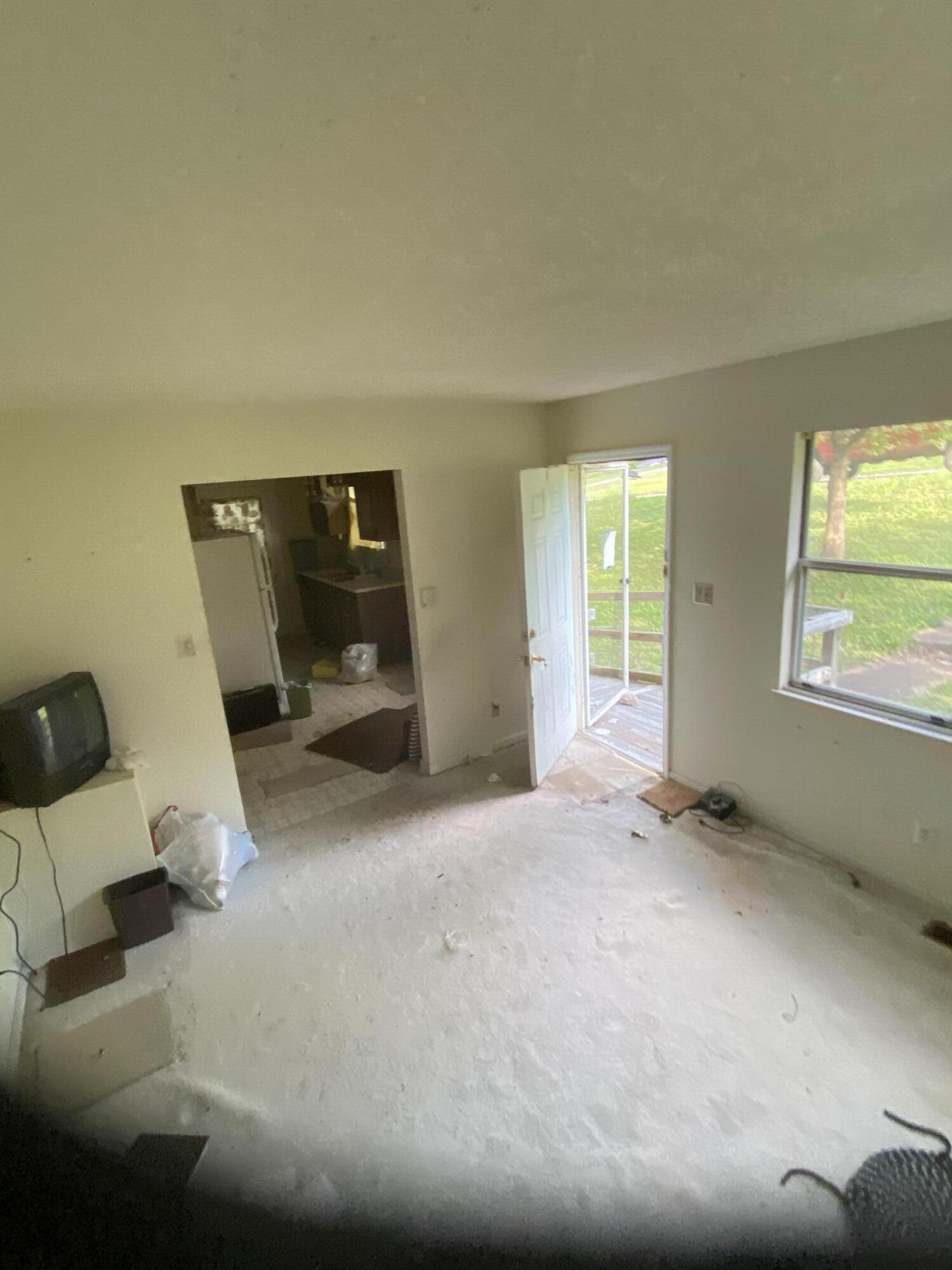 238 SE Matt Circle
