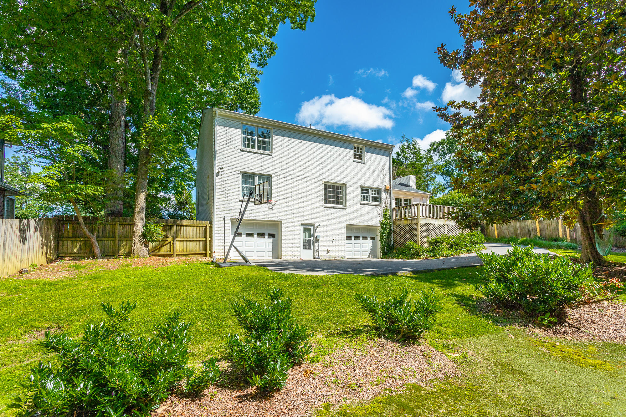 315 N Palisades Dr