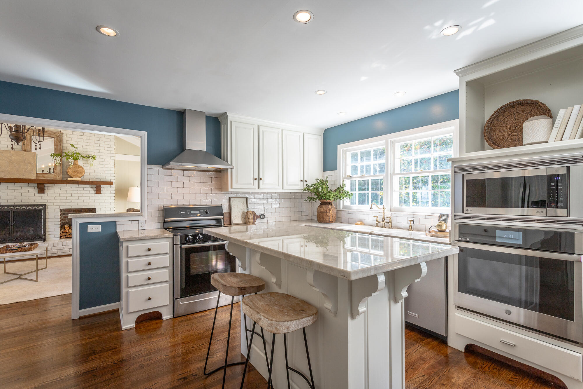 315 N Palisades Dr