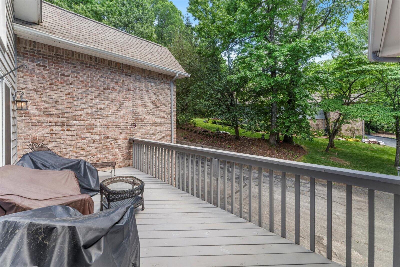 1623 Taft Highway