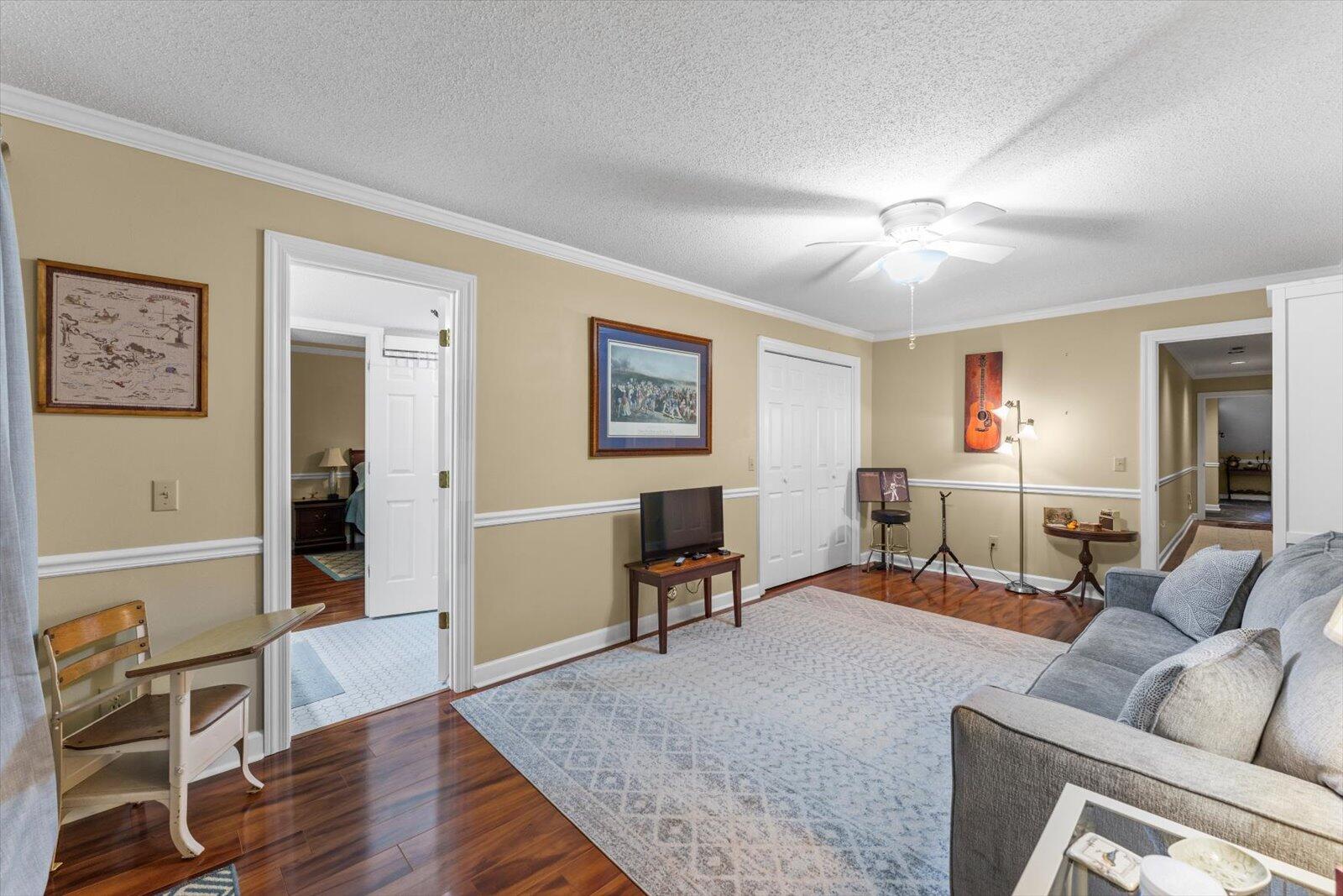 1623 Taft Highway