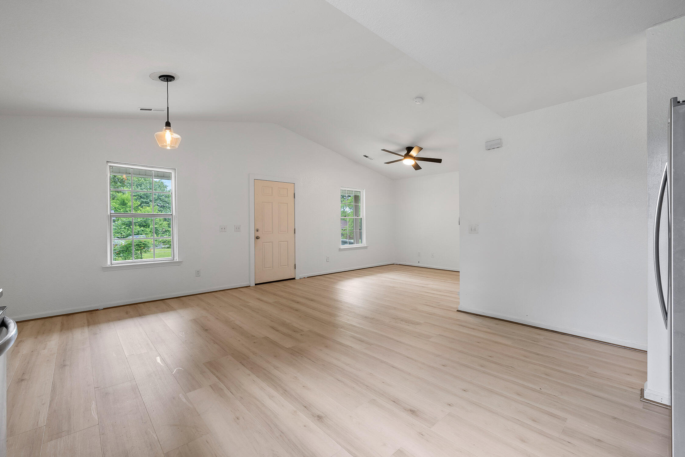 908 Roanoke Avenue