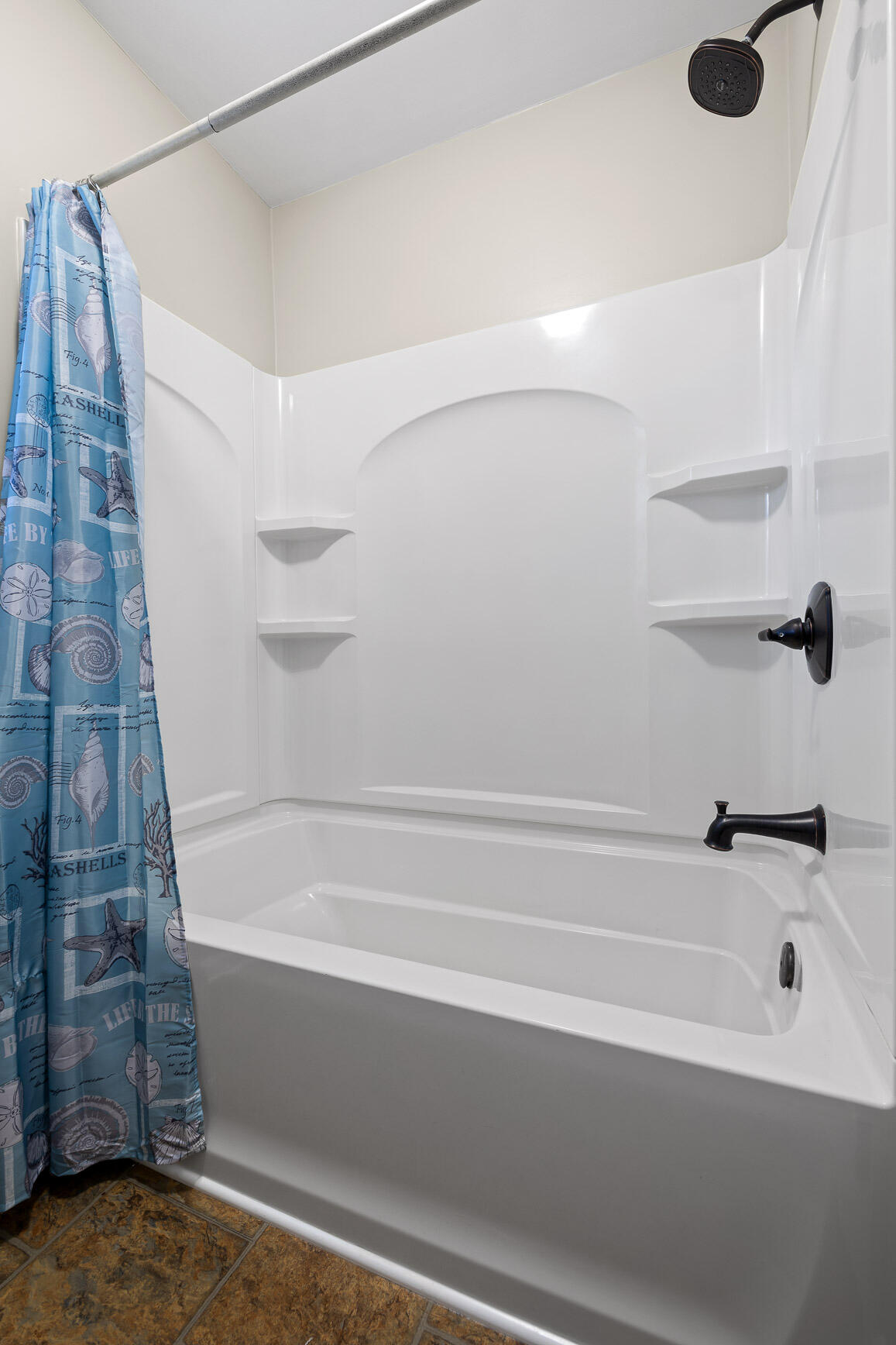 7226 Fairington Circle