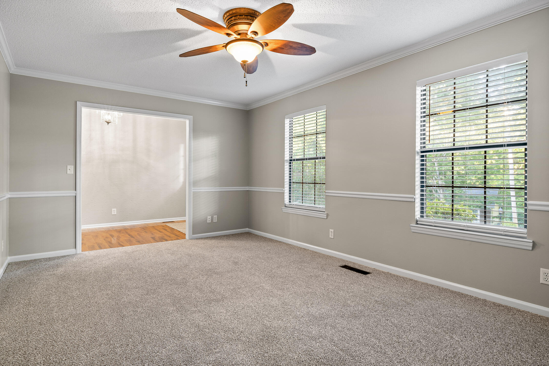 7226 Fairington Circle
