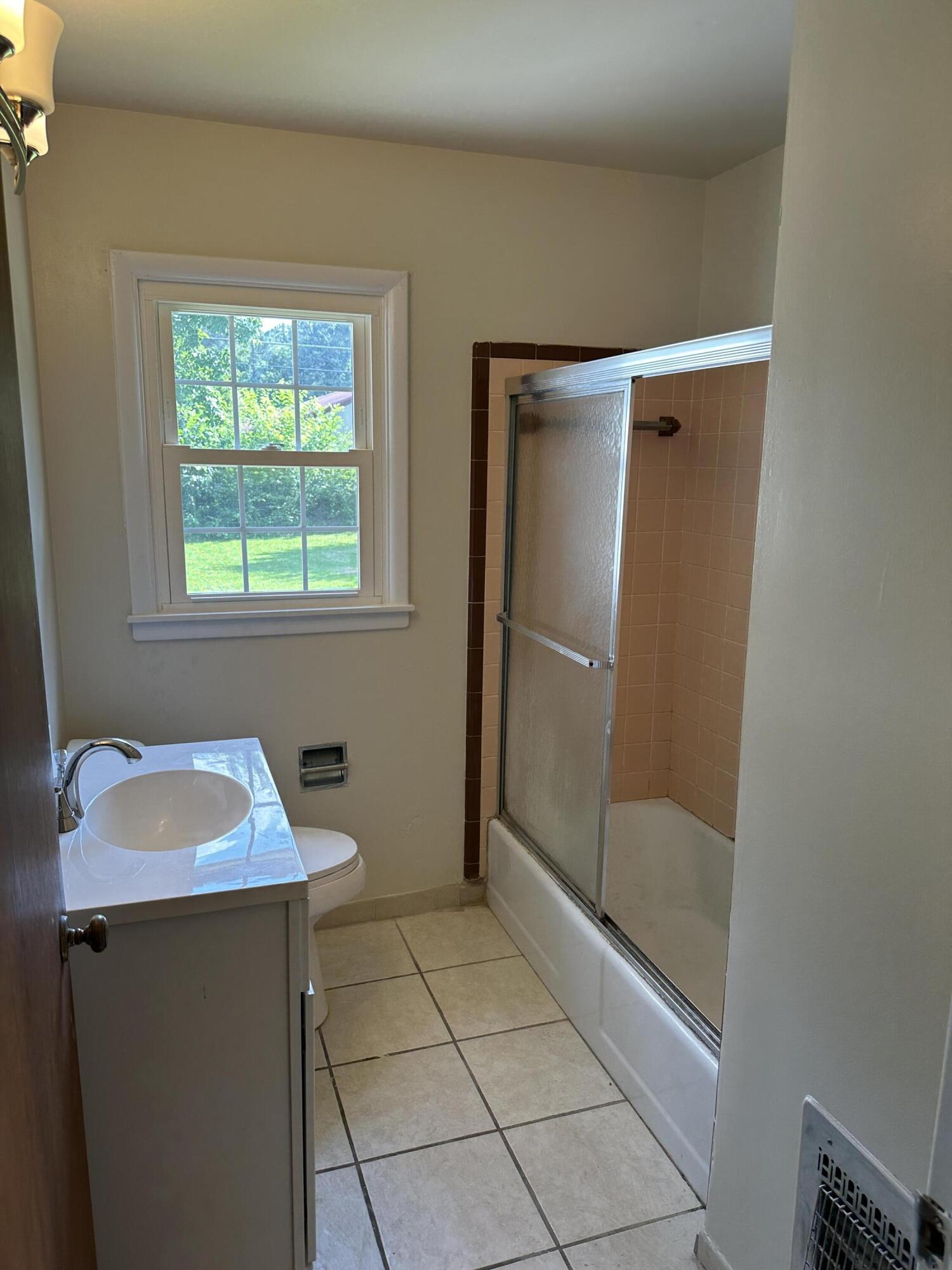 4612 Woodmore View Circle