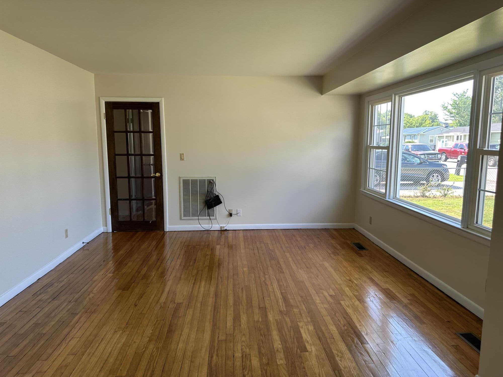 4612 Woodmore View Circle