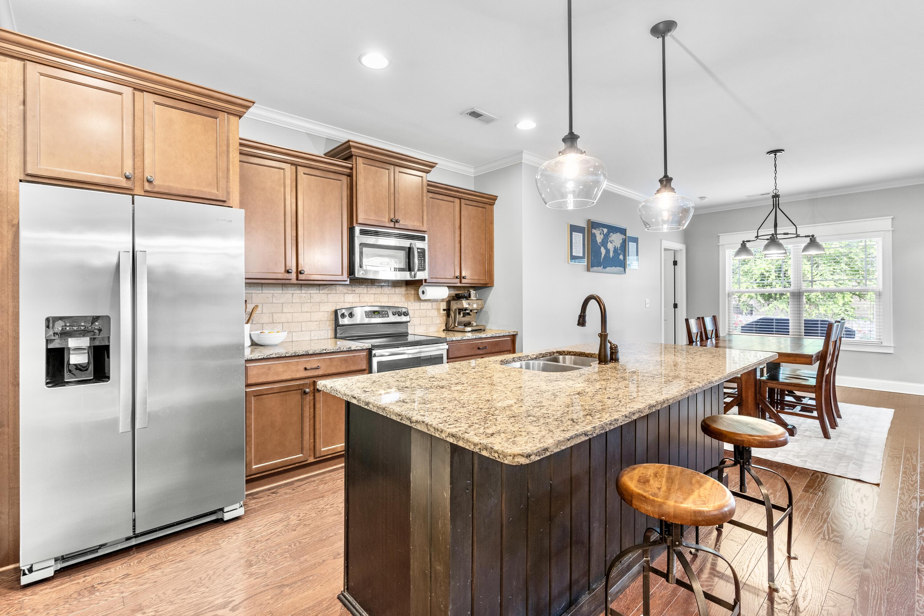5404 Bungalow Circle