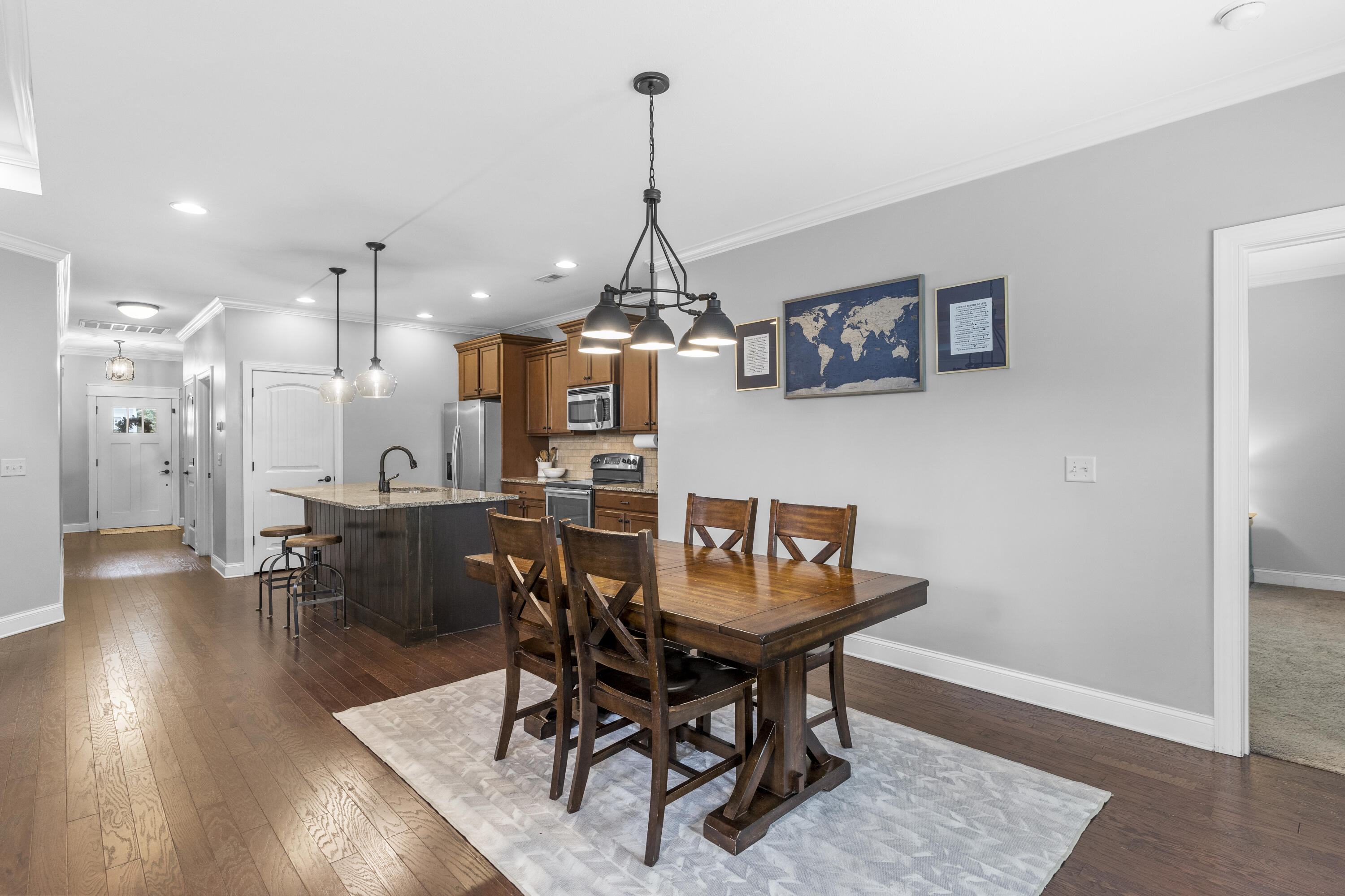 5404 Bungalow Circle