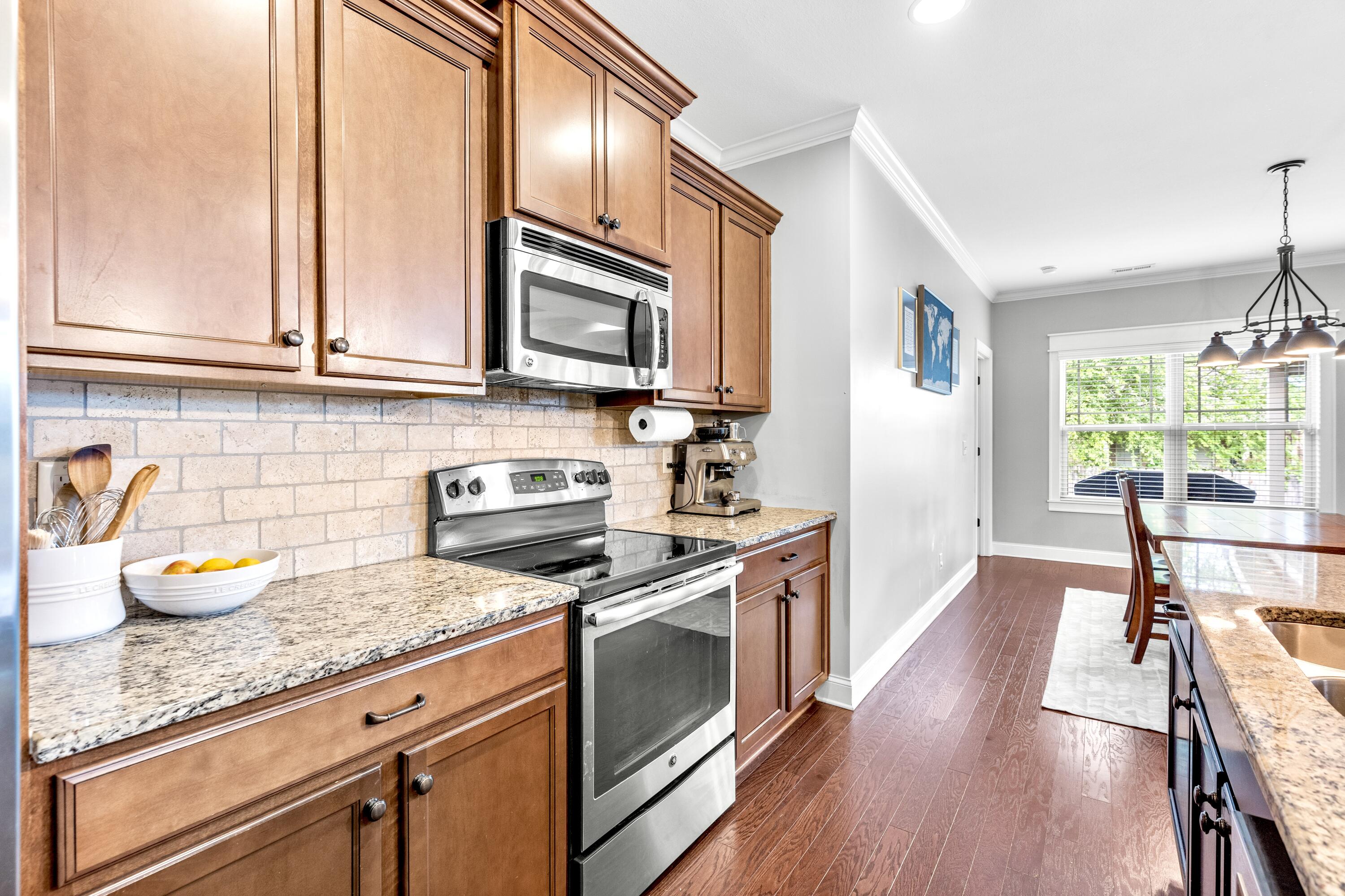 5404 Bungalow Circle