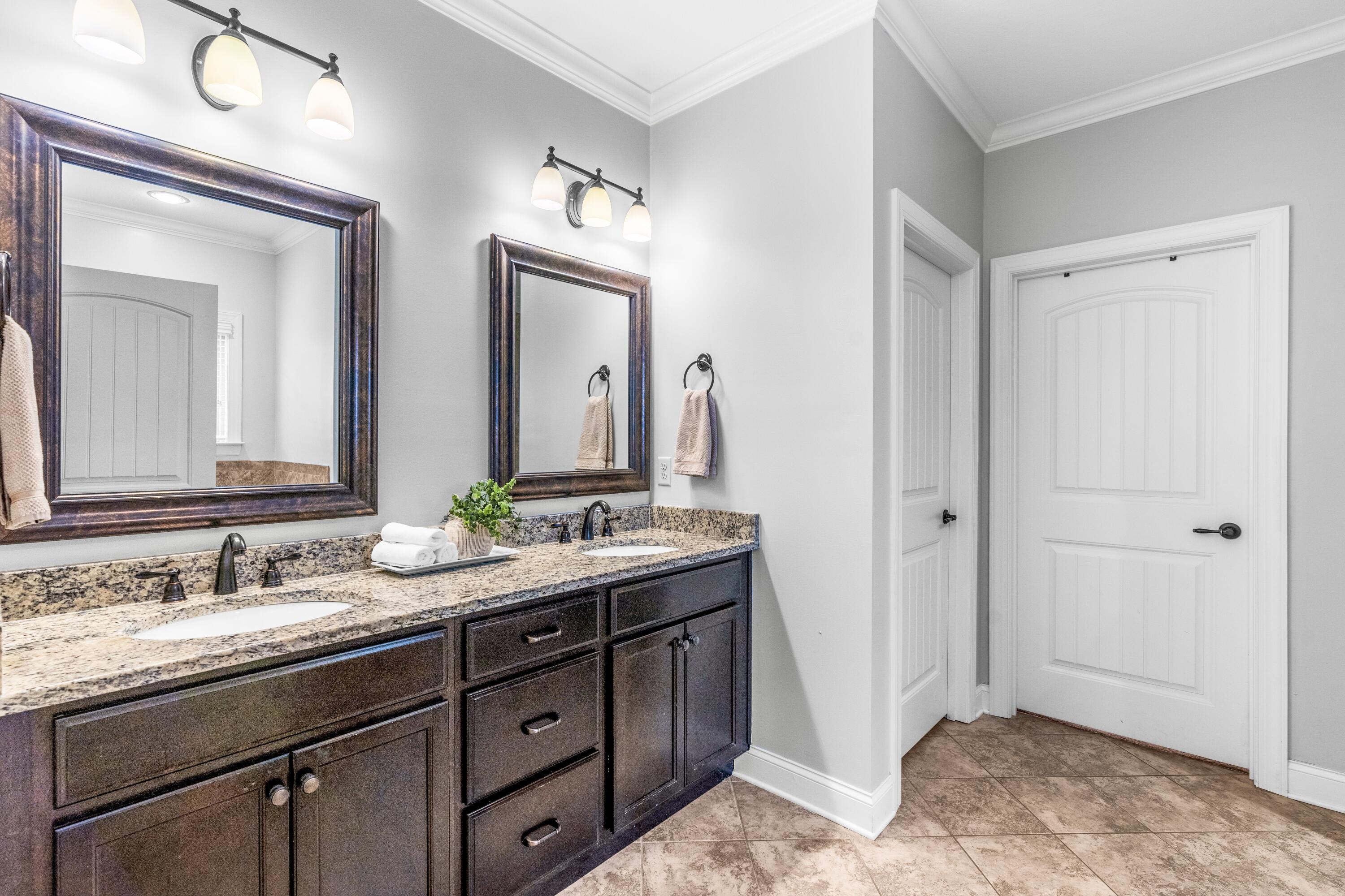 5404 Bungalow Circle