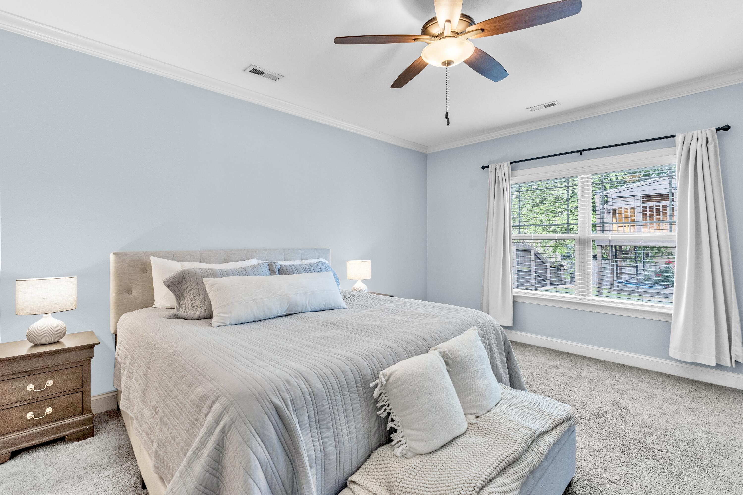 5404 Bungalow Circle