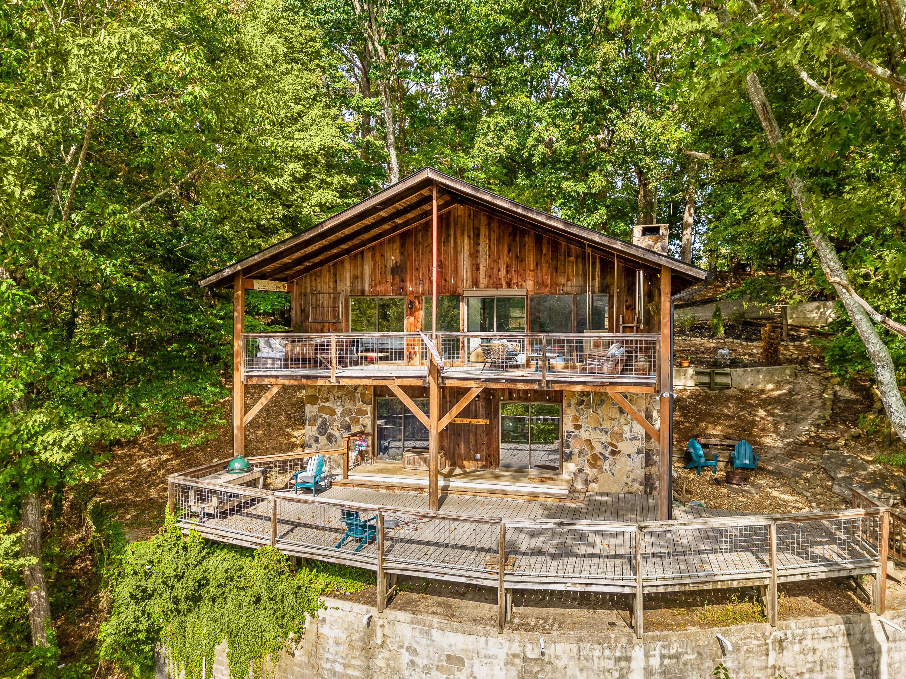 7416 Savannah Drive