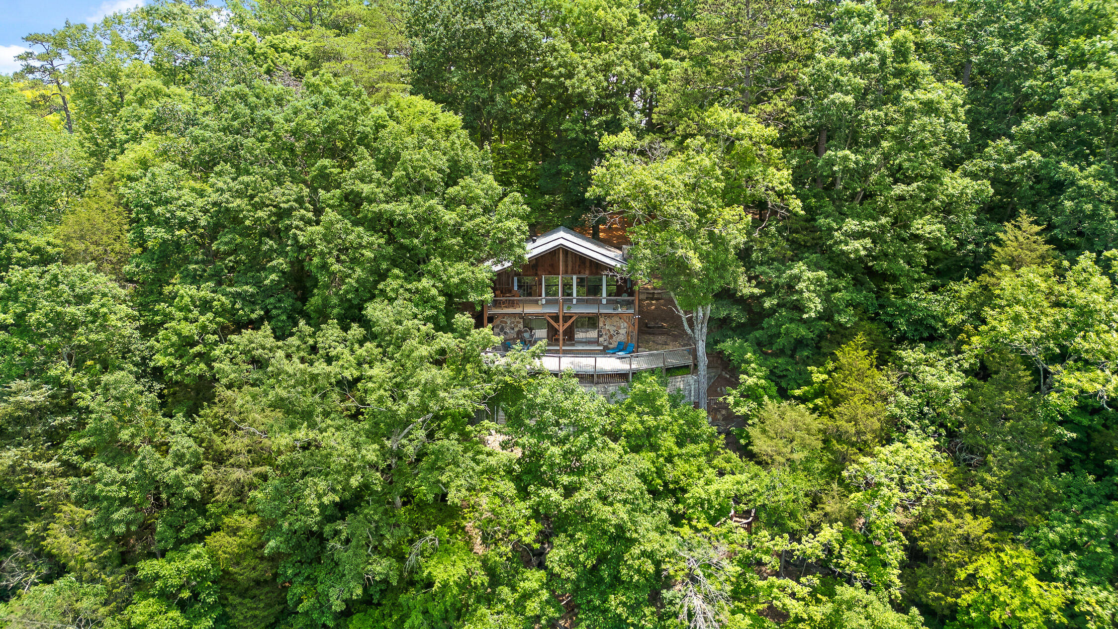 7416 Savannah Drive