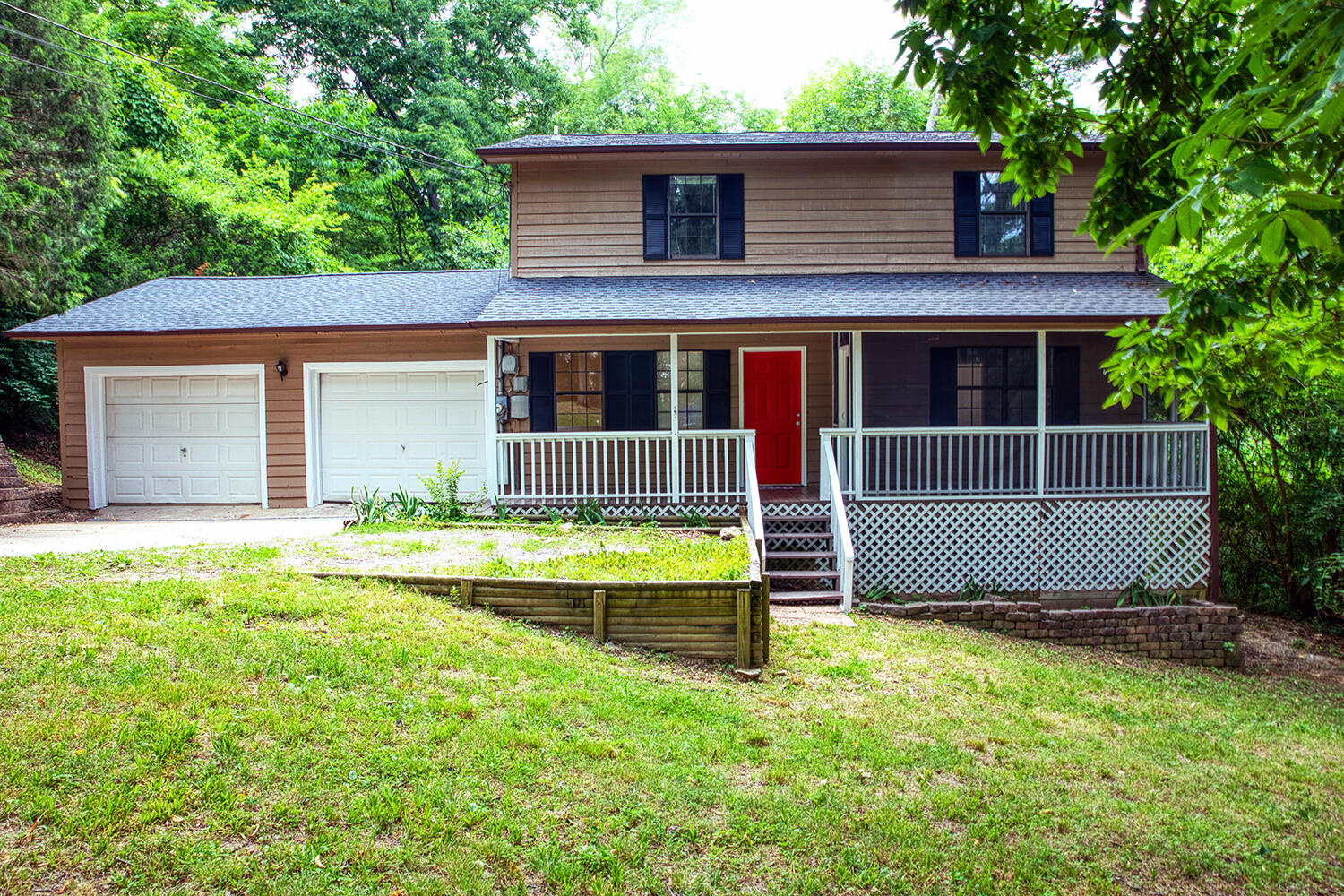 4403 James Lane