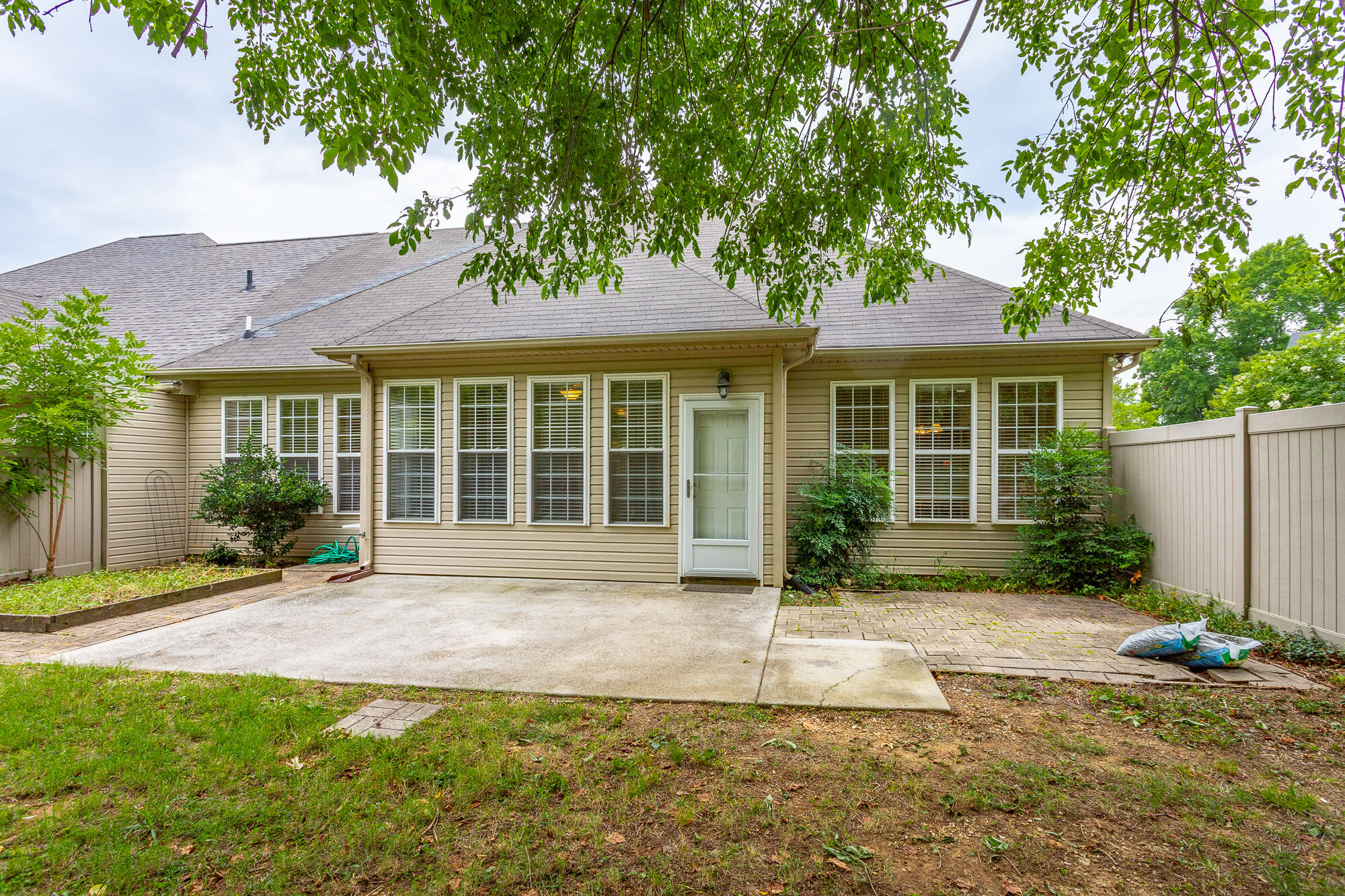 6420 Brookmead Circle
