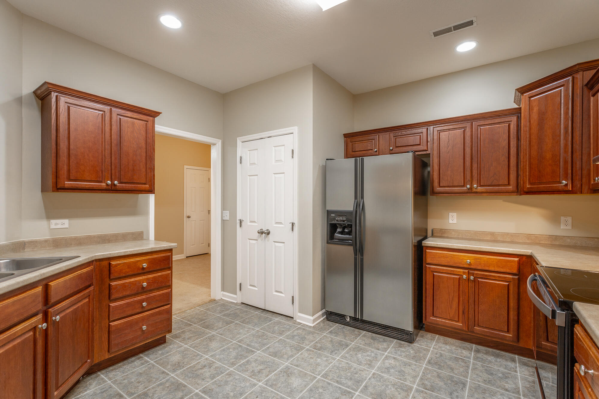 6420 Brookmead Circle