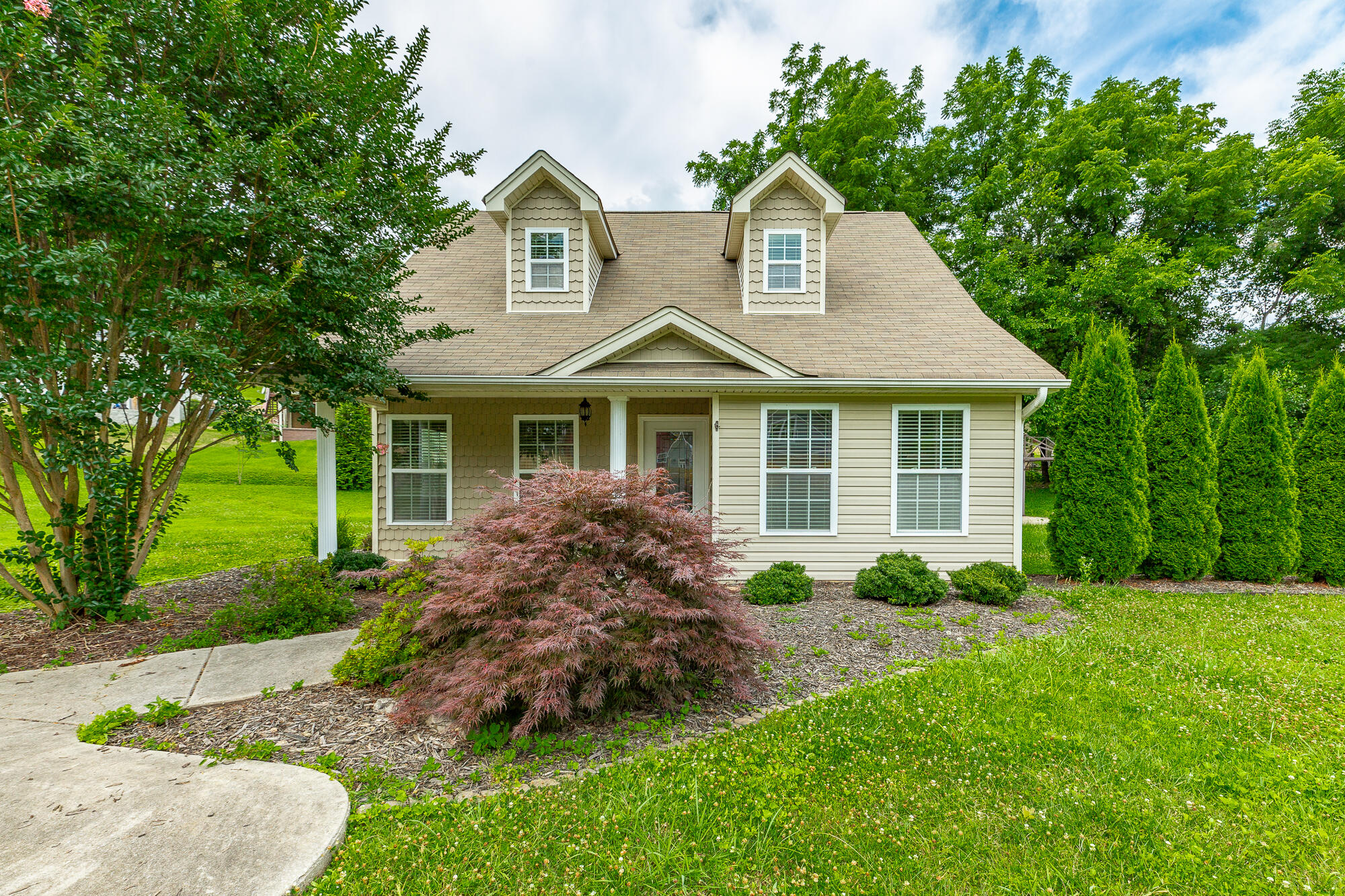 492 Glenhill Cir