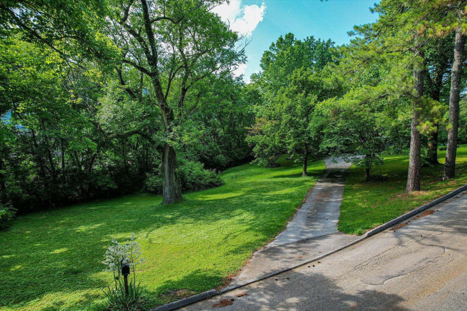 1019 N Runyan Drive