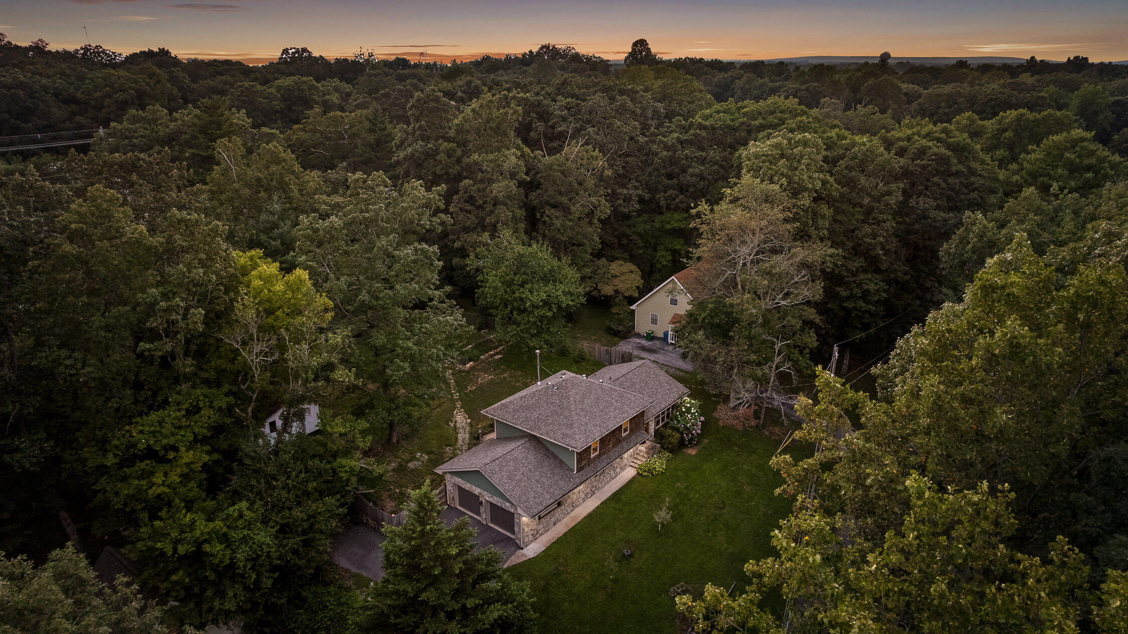 1610 Devlan Forest Lane