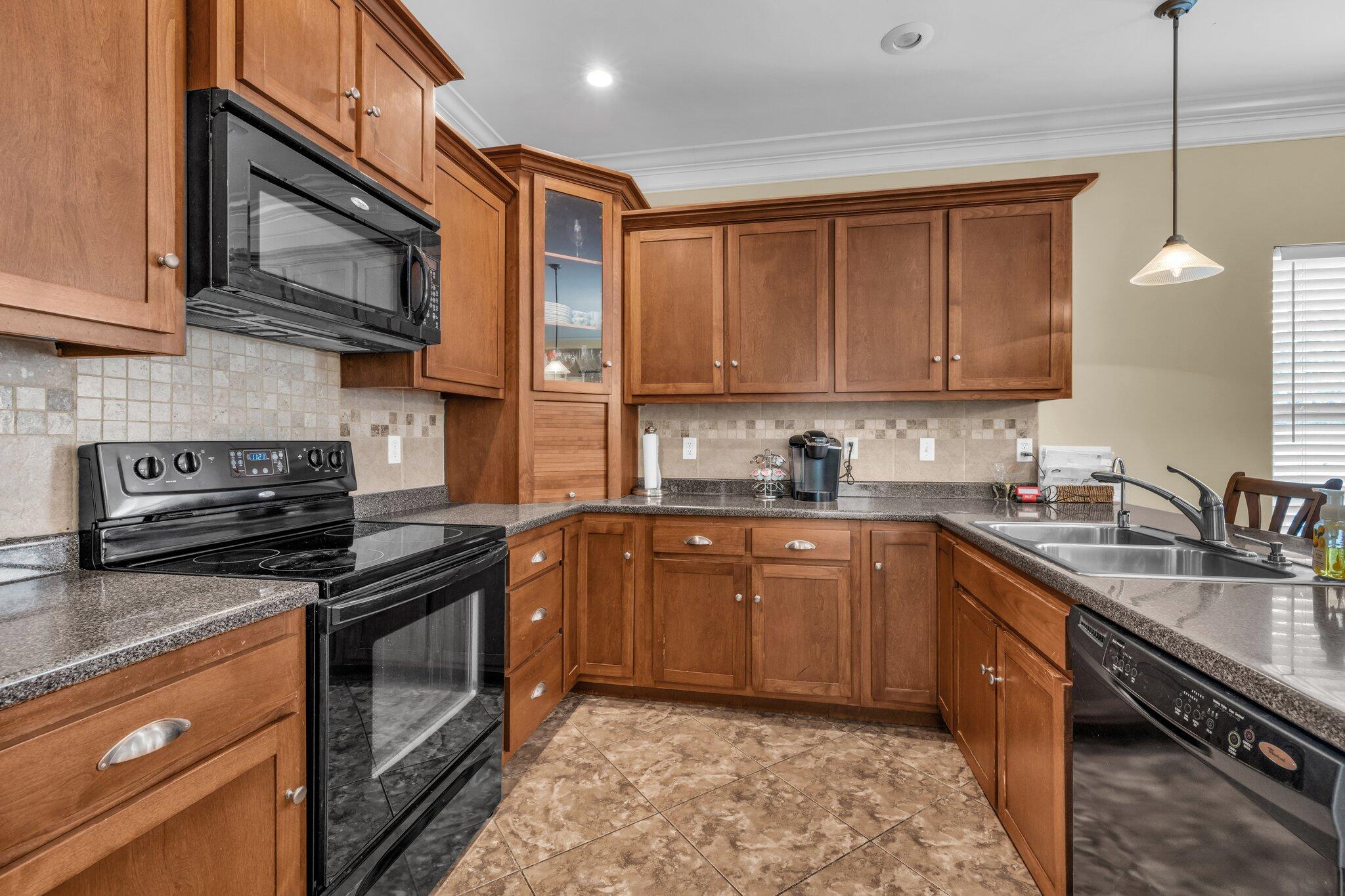 710 Windrush Loop