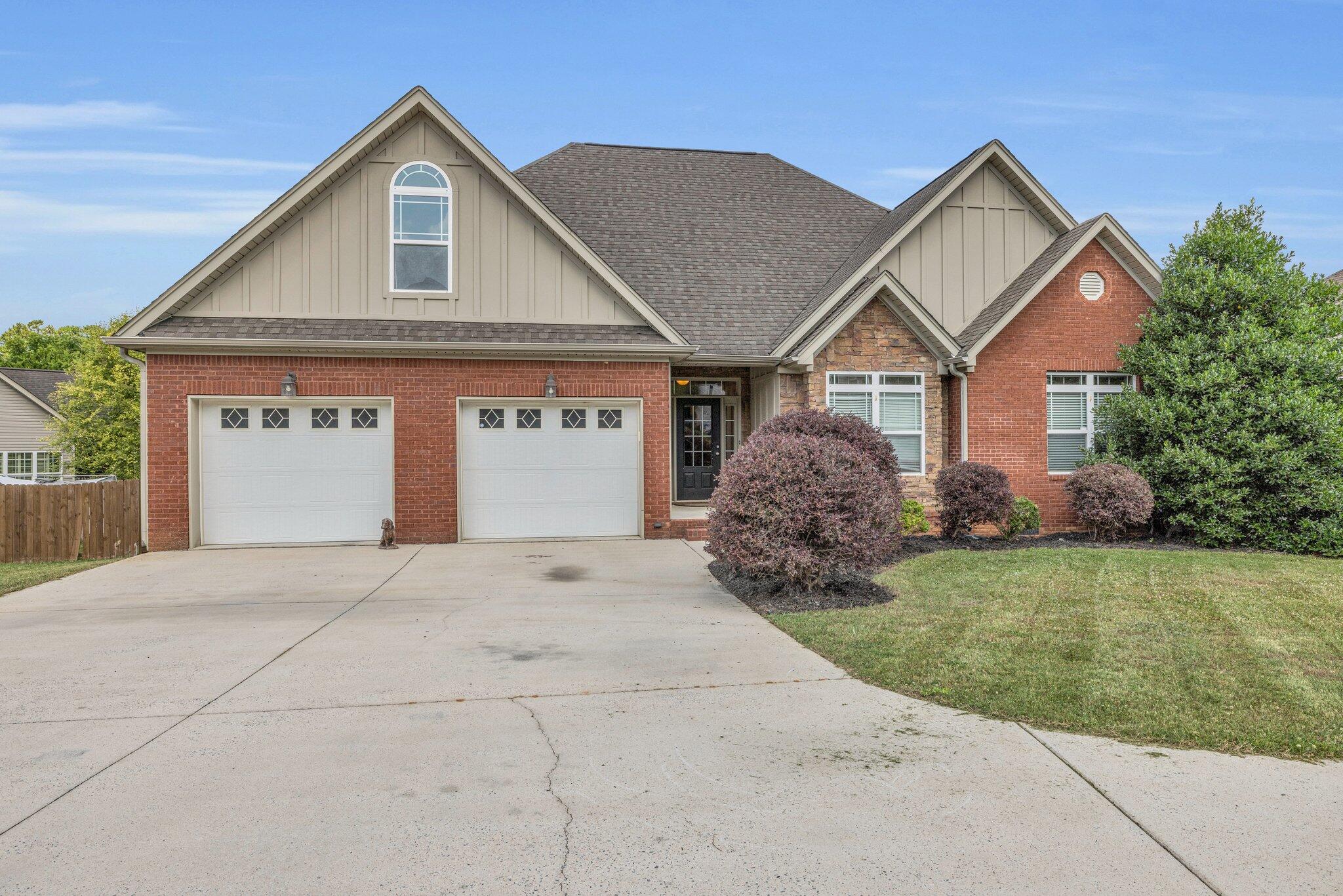 710 Windrush Loop