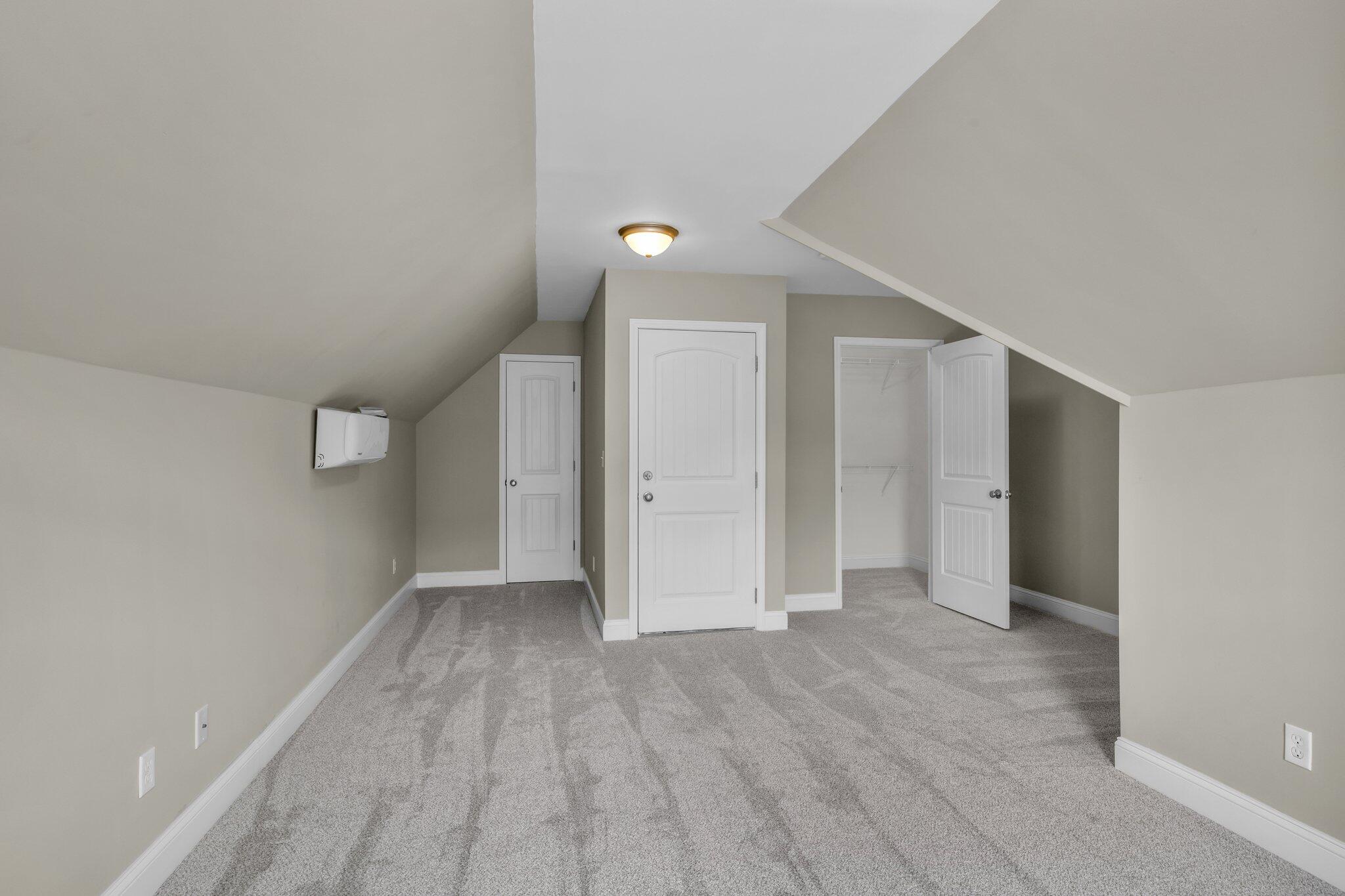 710 Windrush Loop