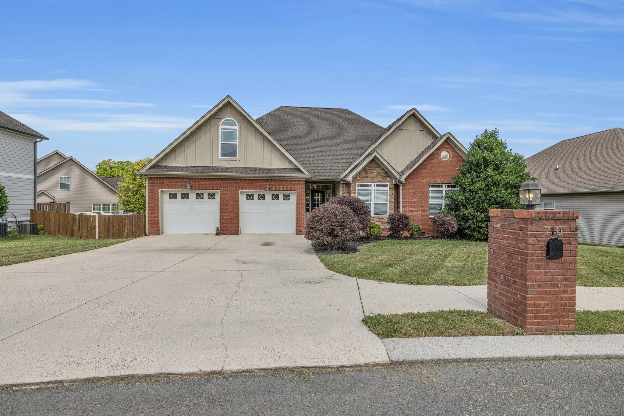 710 Windrush Loop