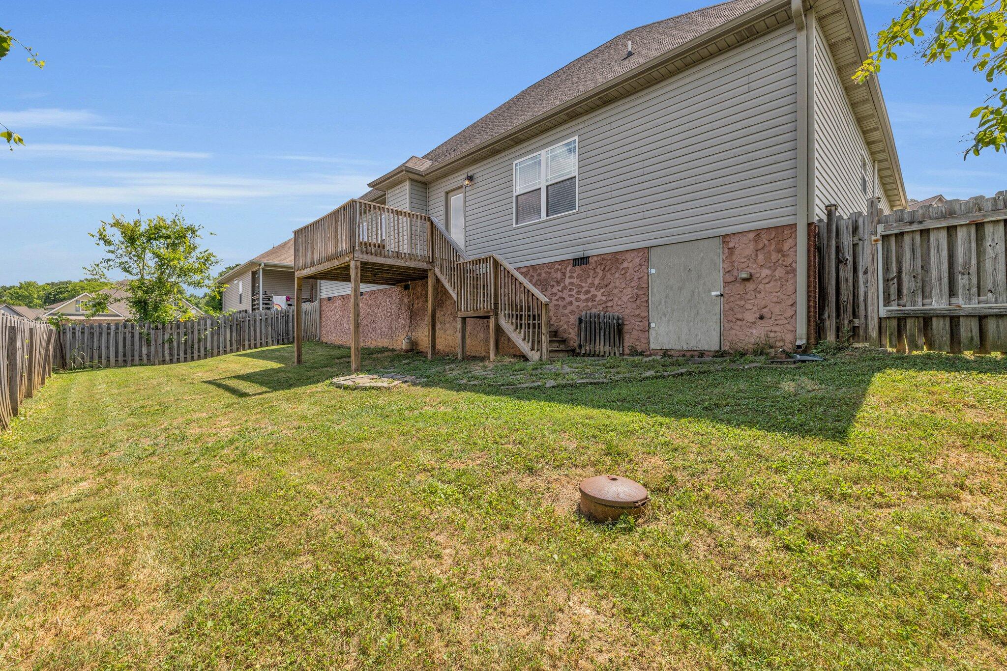 710 Windrush Loop