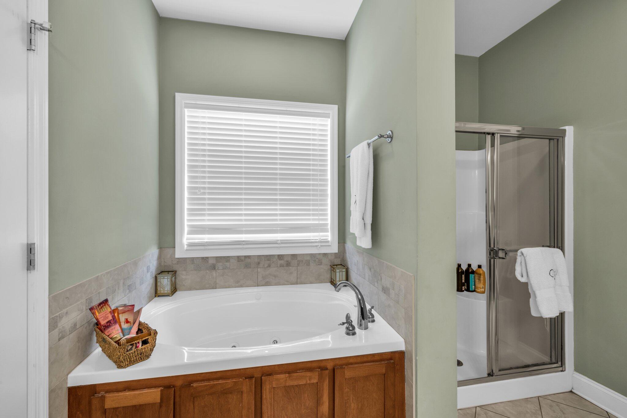 710 Windrush Loop