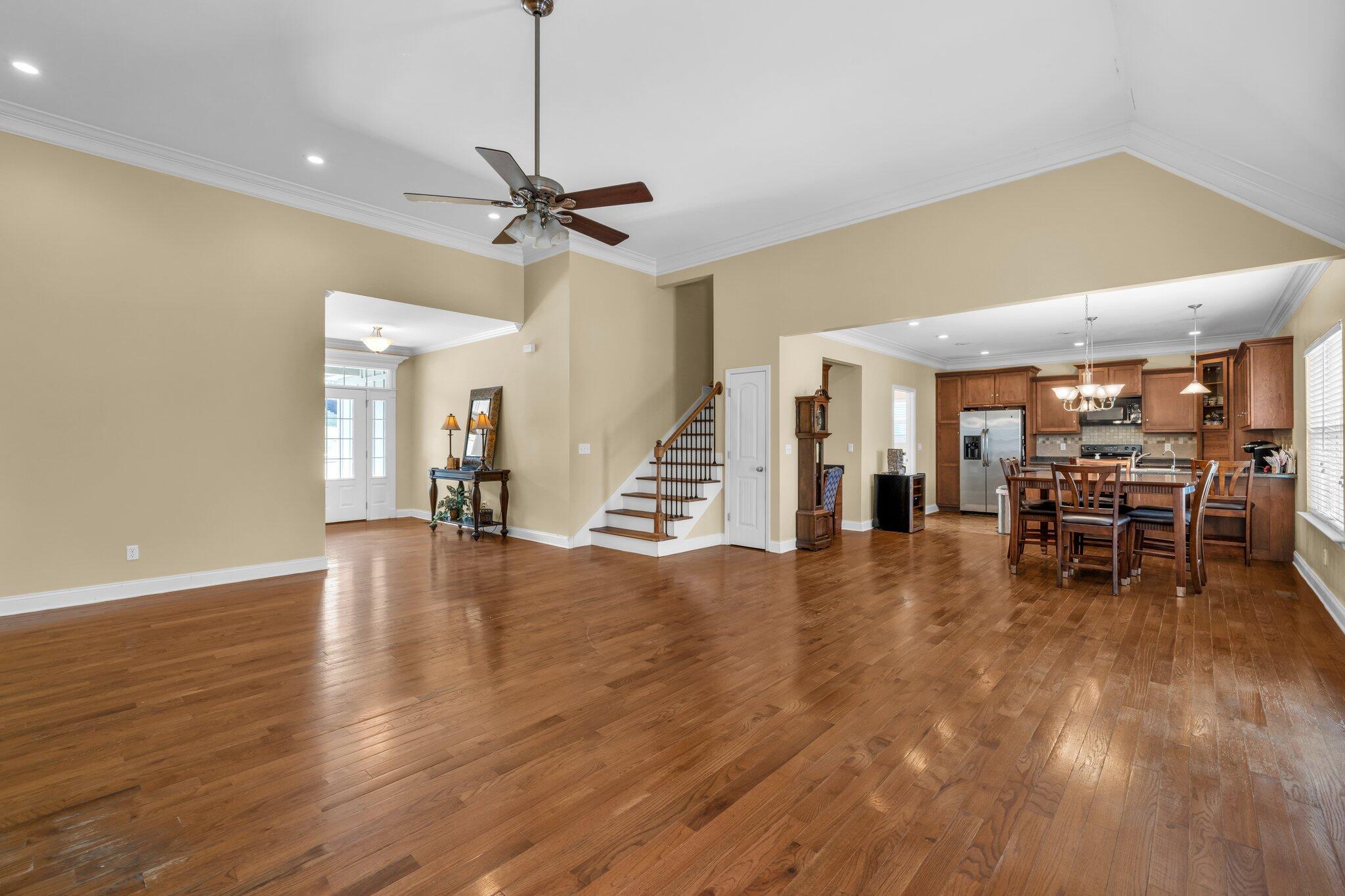 710 Windrush Loop