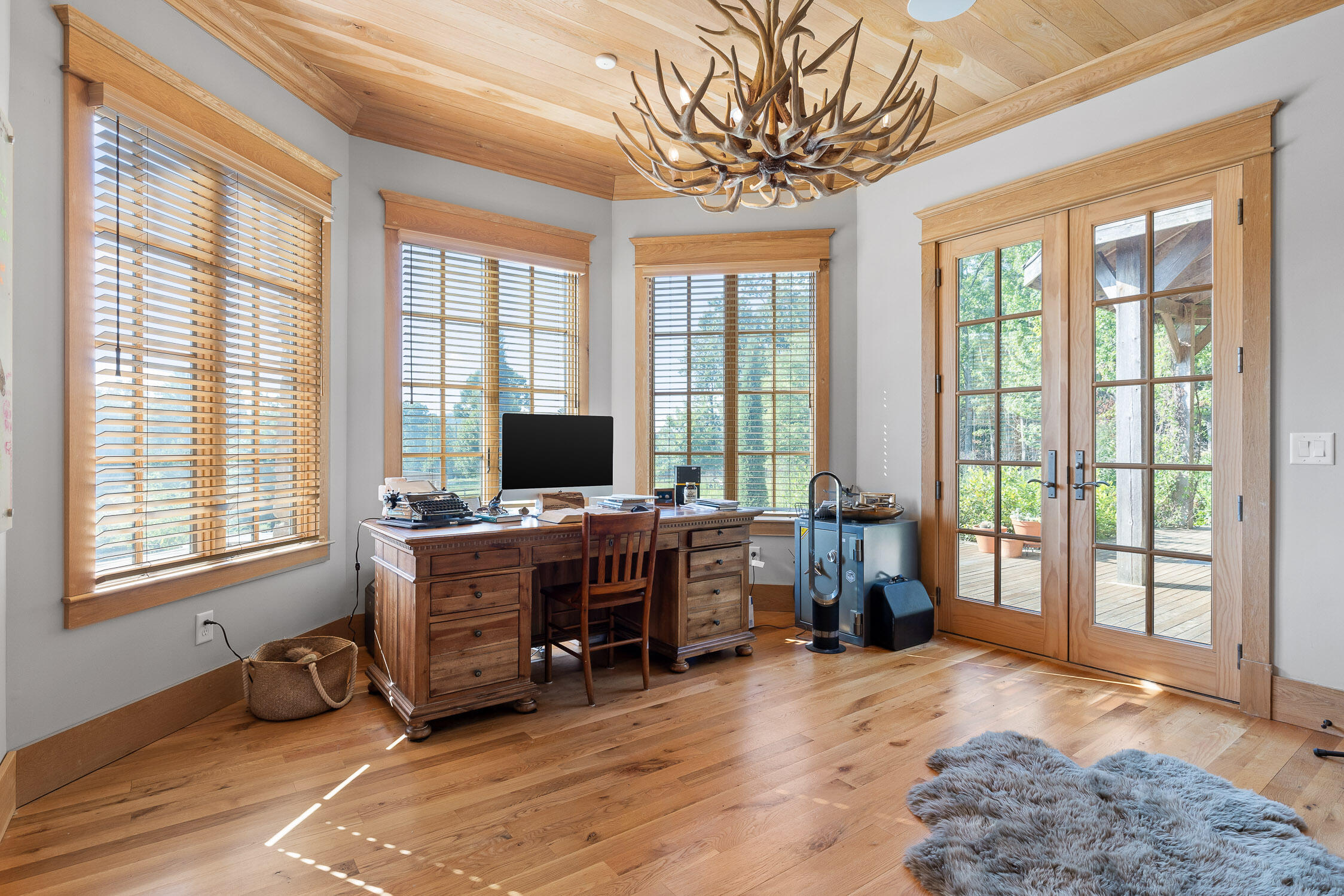 861 Long Branch Road