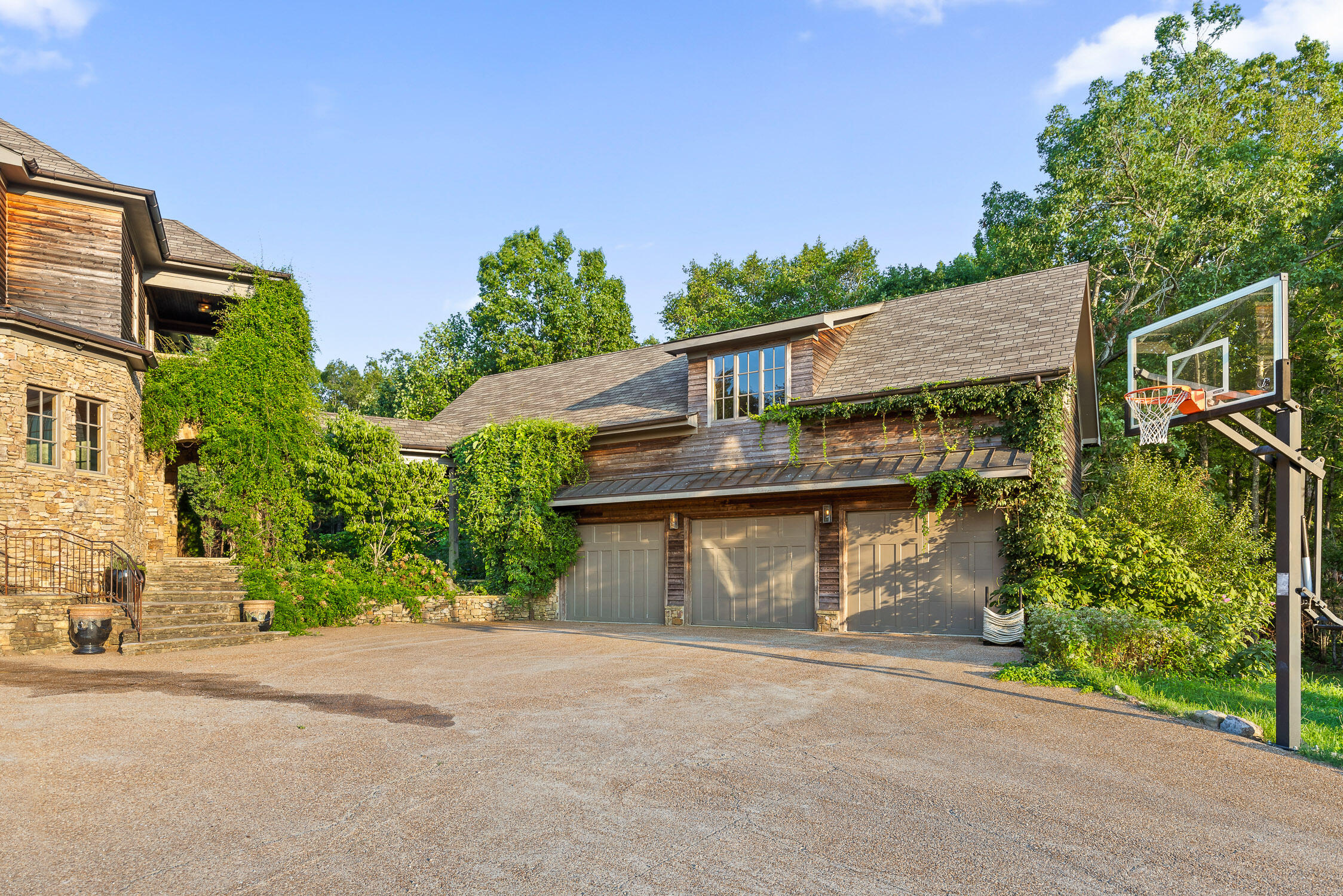 861 Long Branch Road