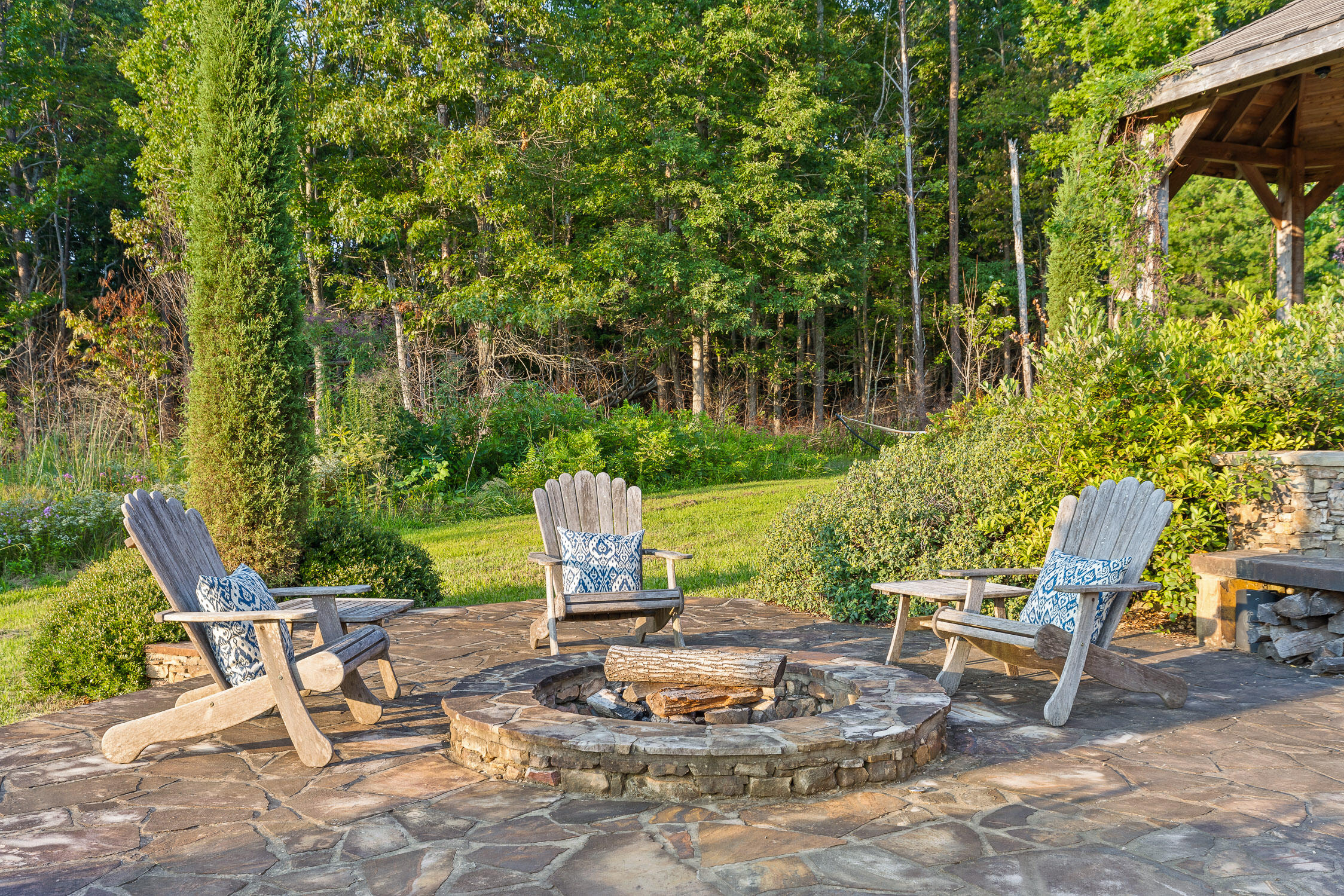 861 Long Branch Road