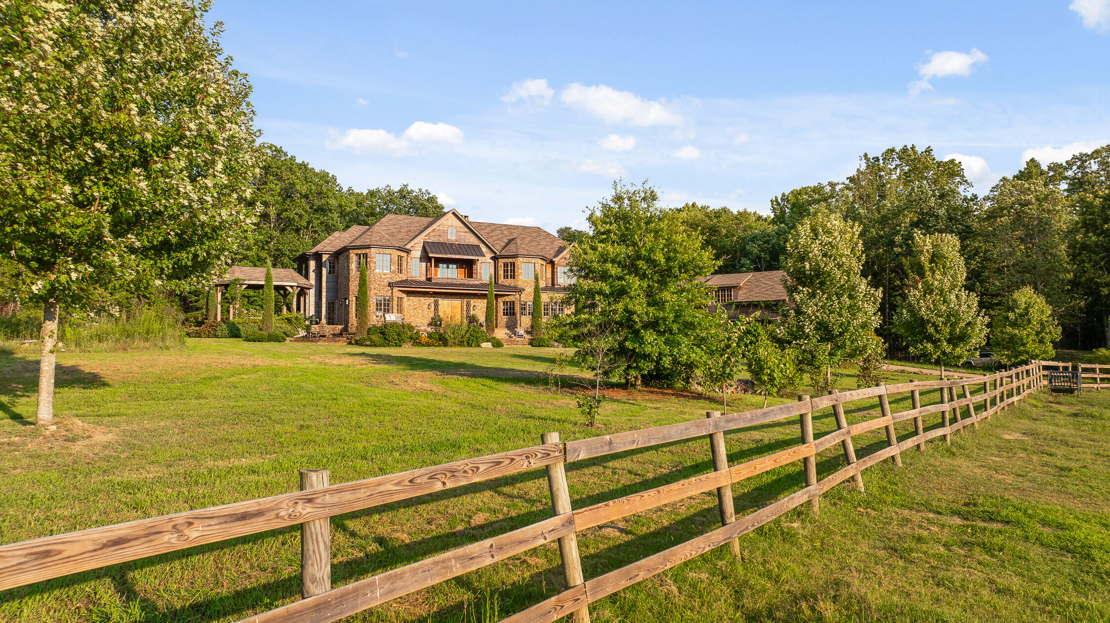 861 Long Branch Road