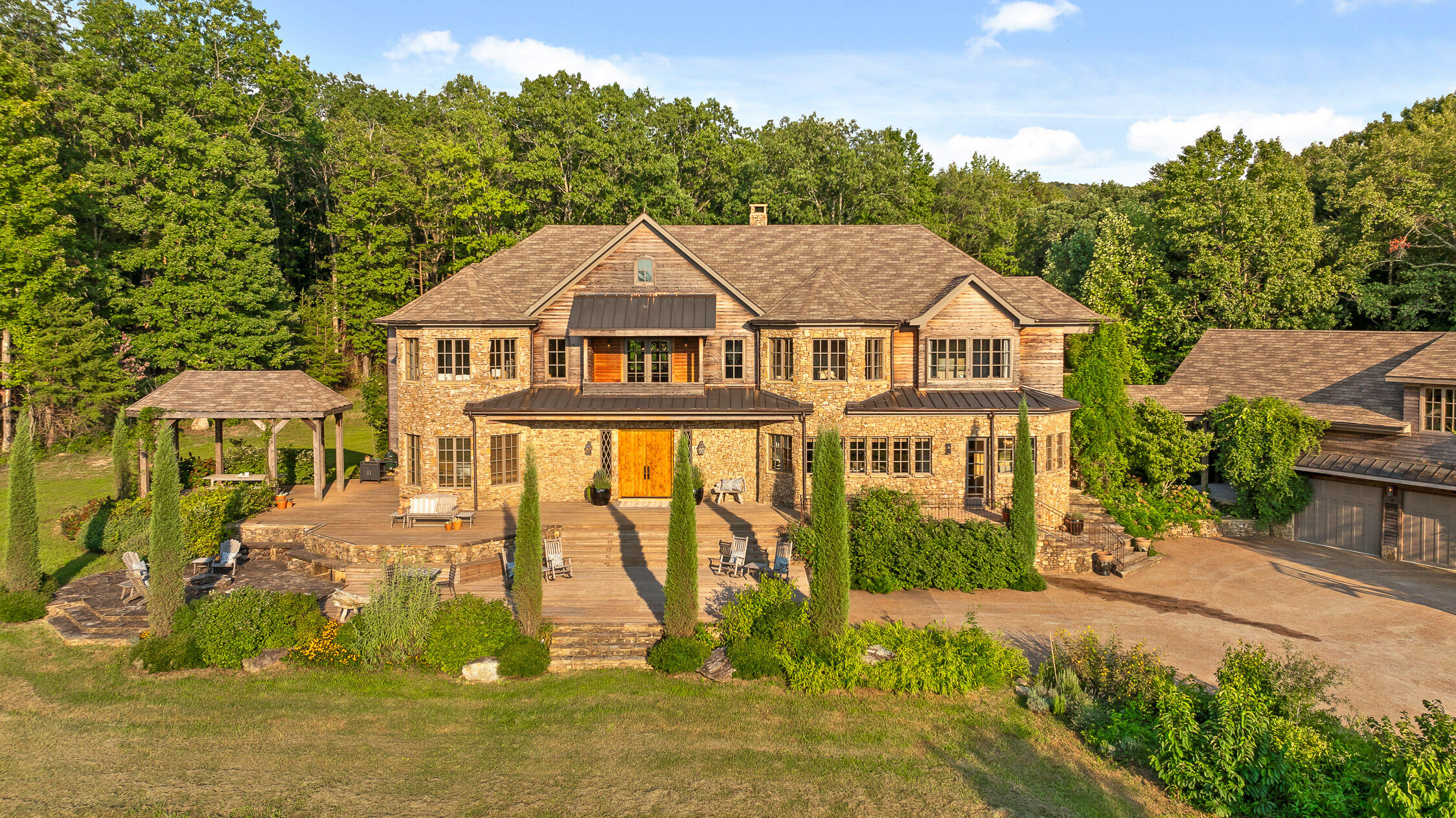 861 Long Branch Road