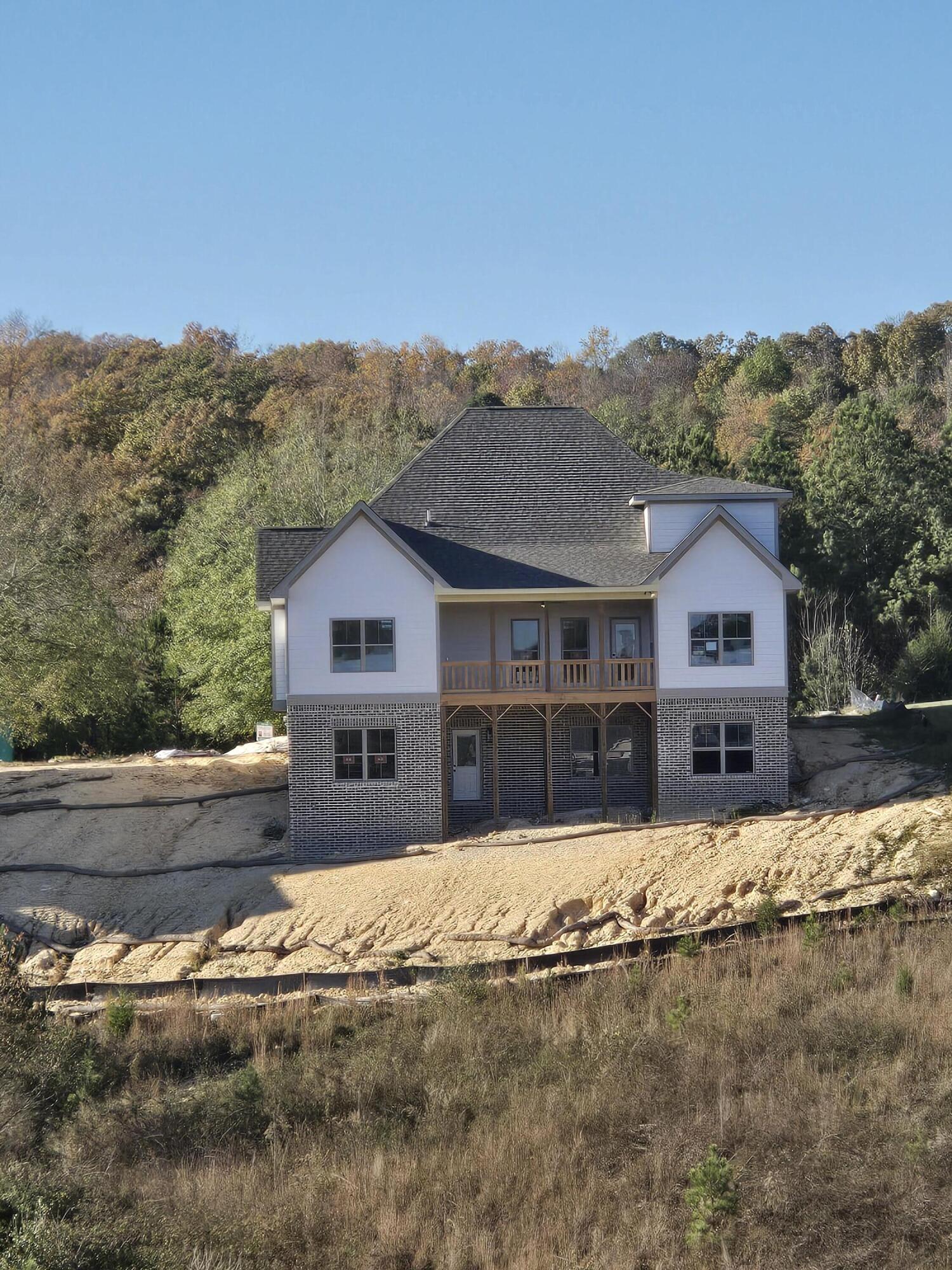 13132 Blakeslee Drive, 47