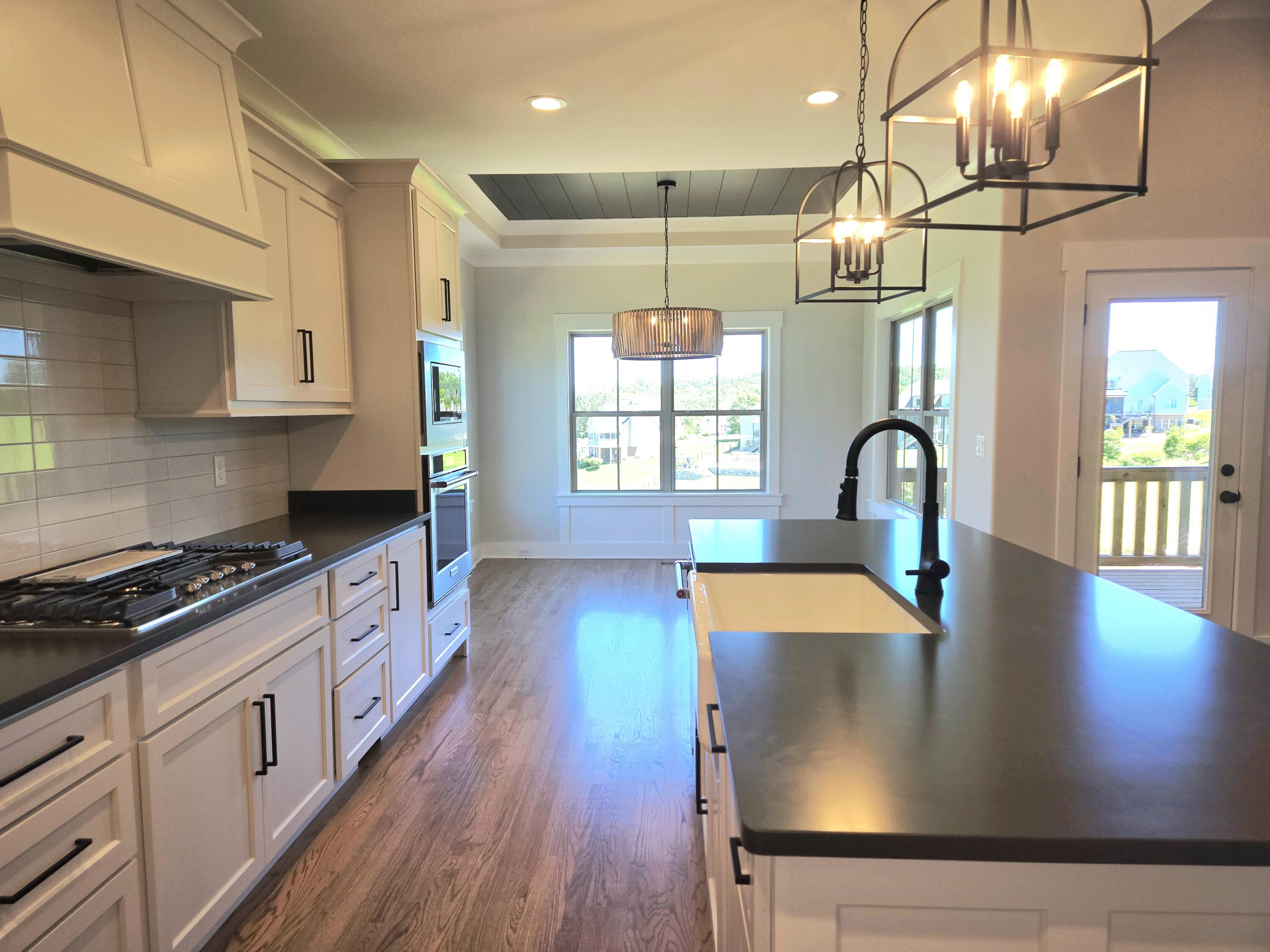 13132 Blakeslee Drive, 47