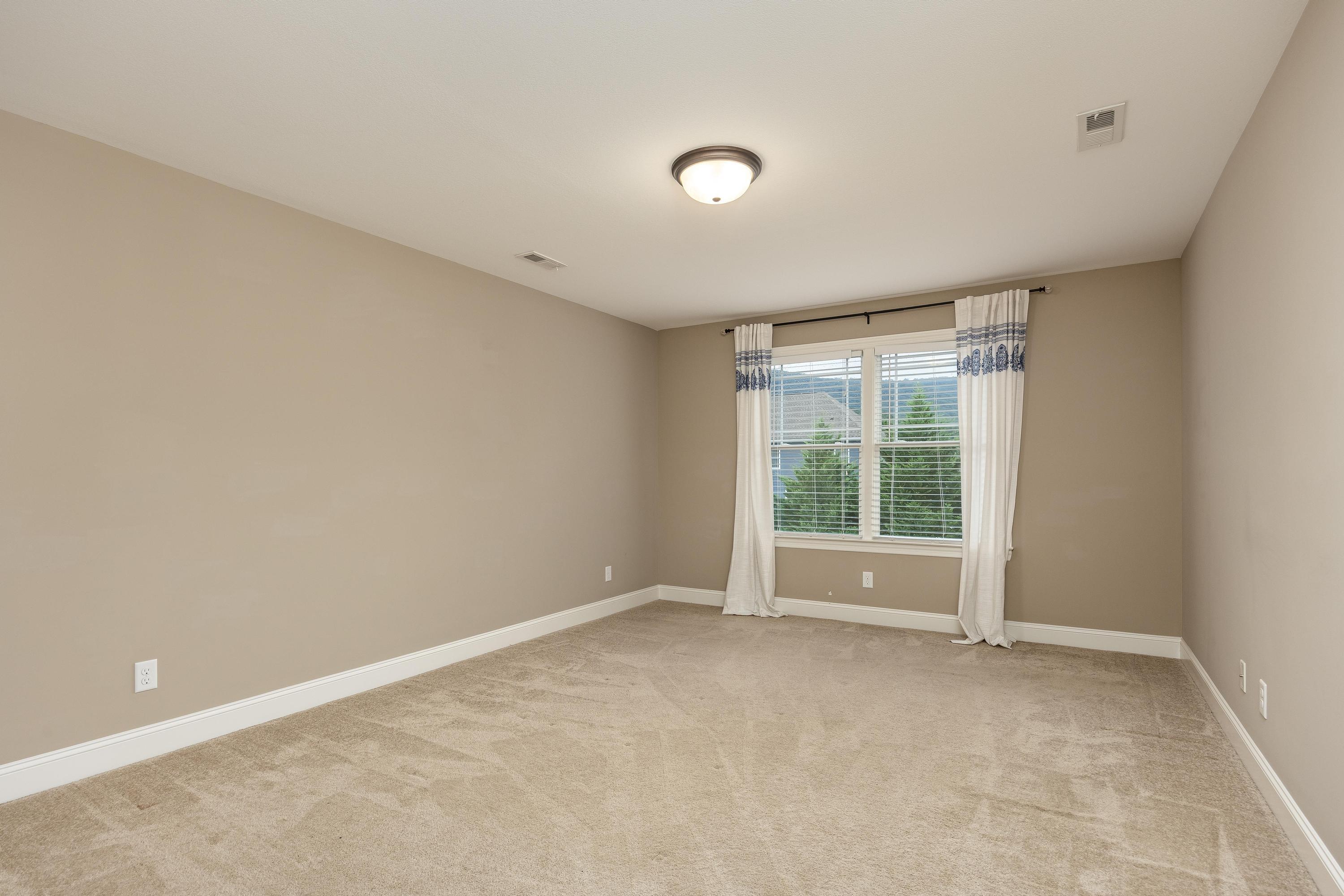 637 Clear Canyon Drive, 193