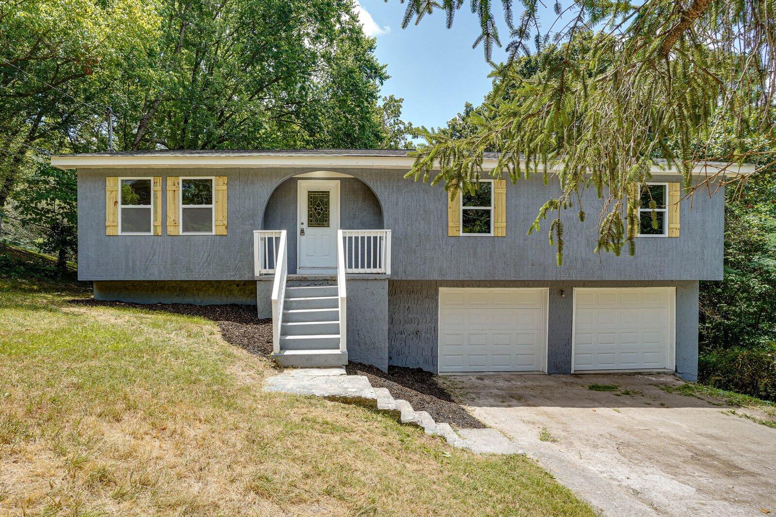 17 Dee Vue Lane