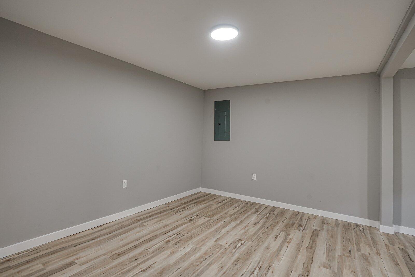17 Dee Vue Lane