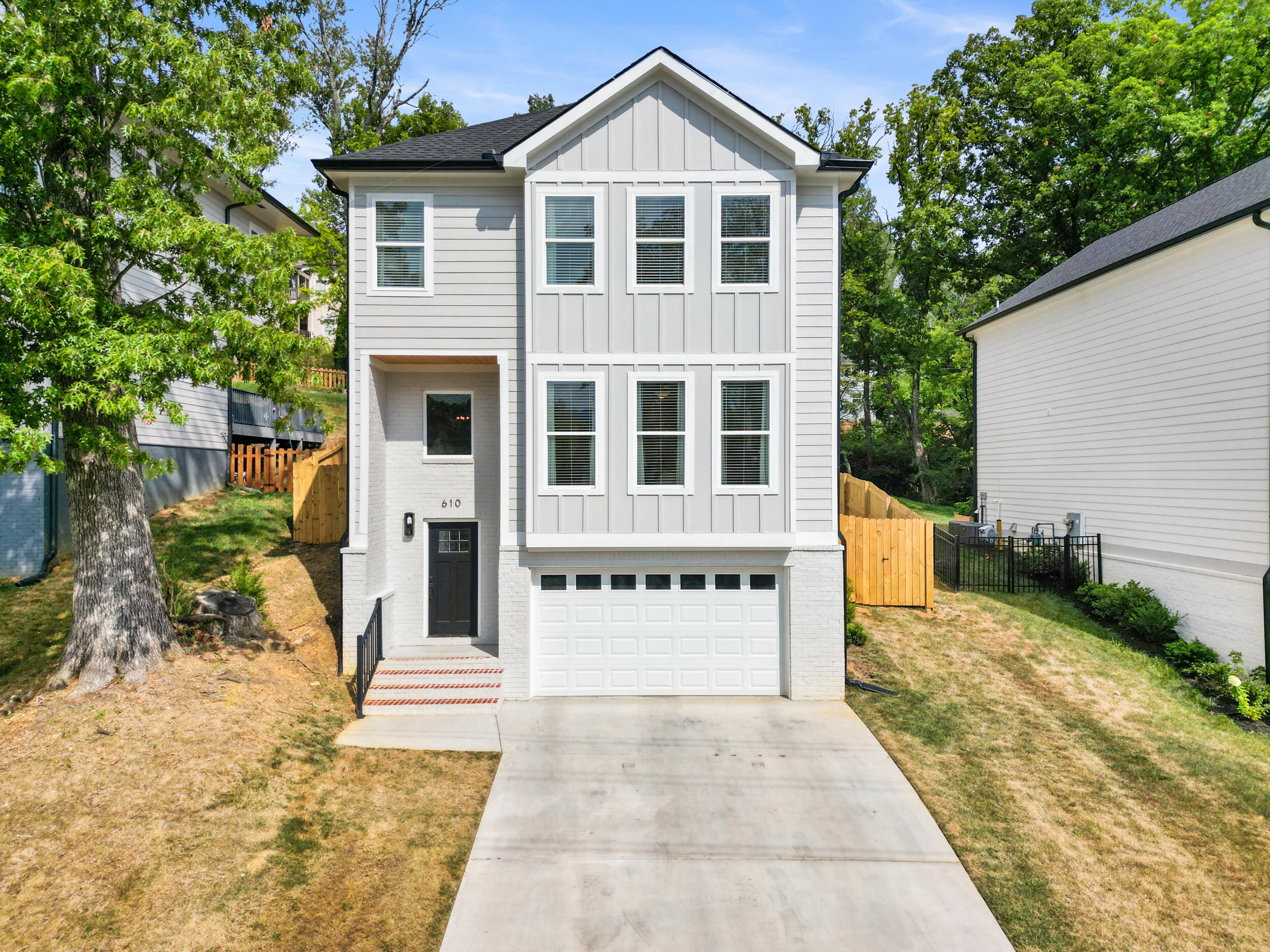 610 Ladd Avenue