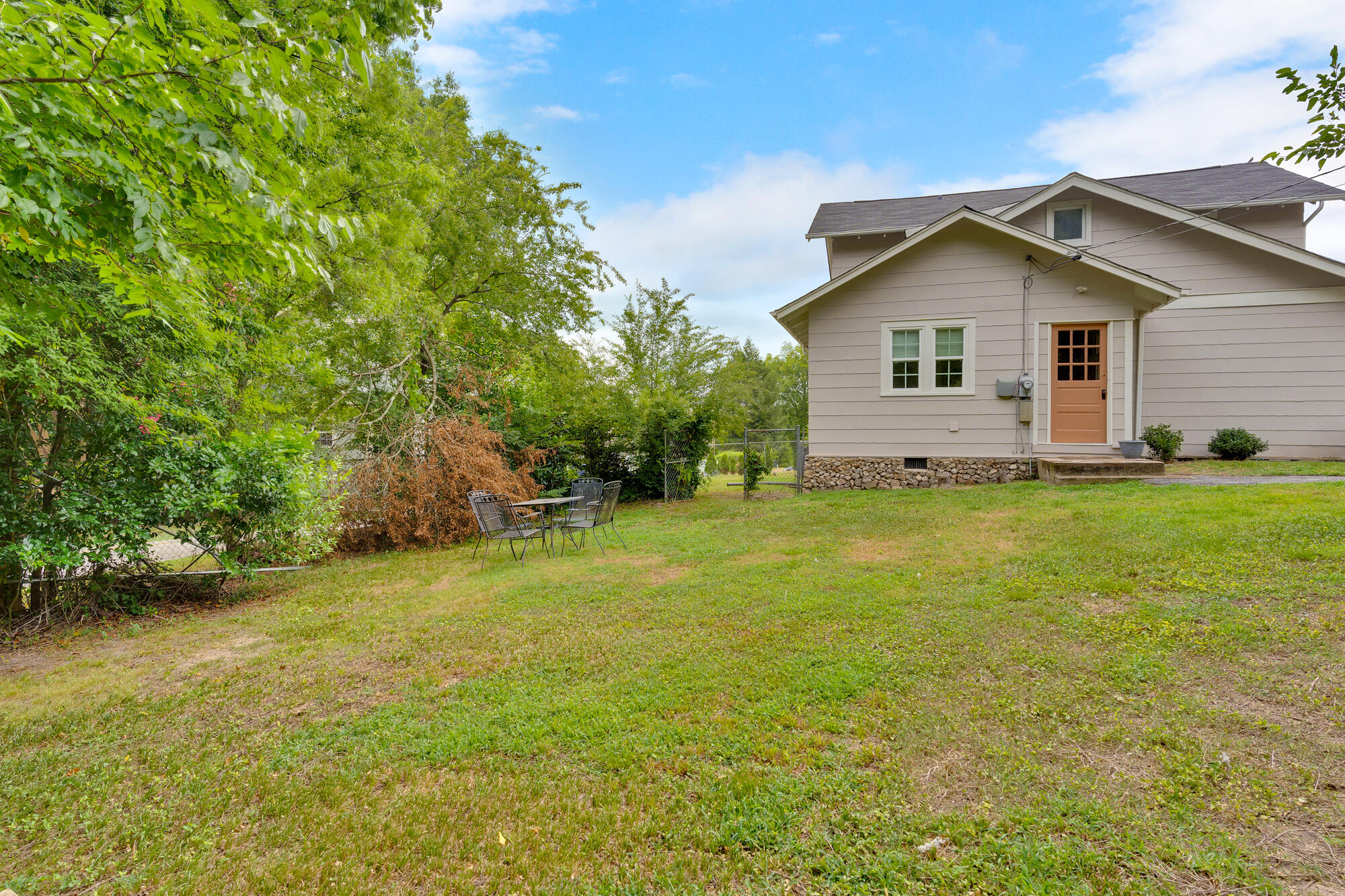 303 Peachbloom Drive