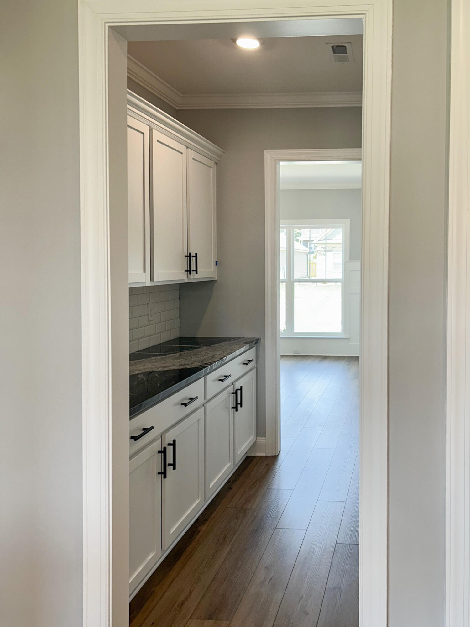 7371 Dividing Way, 63