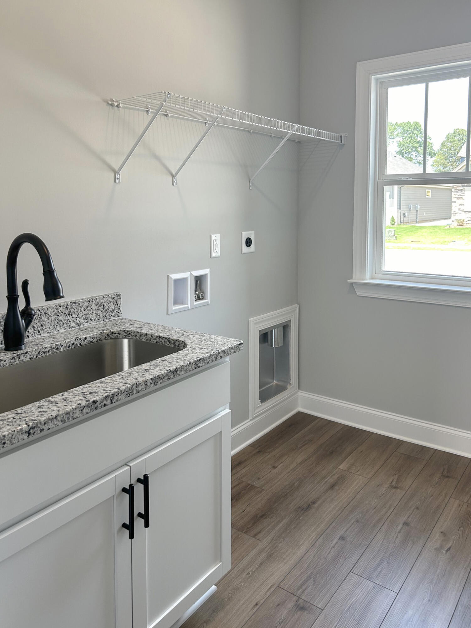 7371 Dividing Way, 63