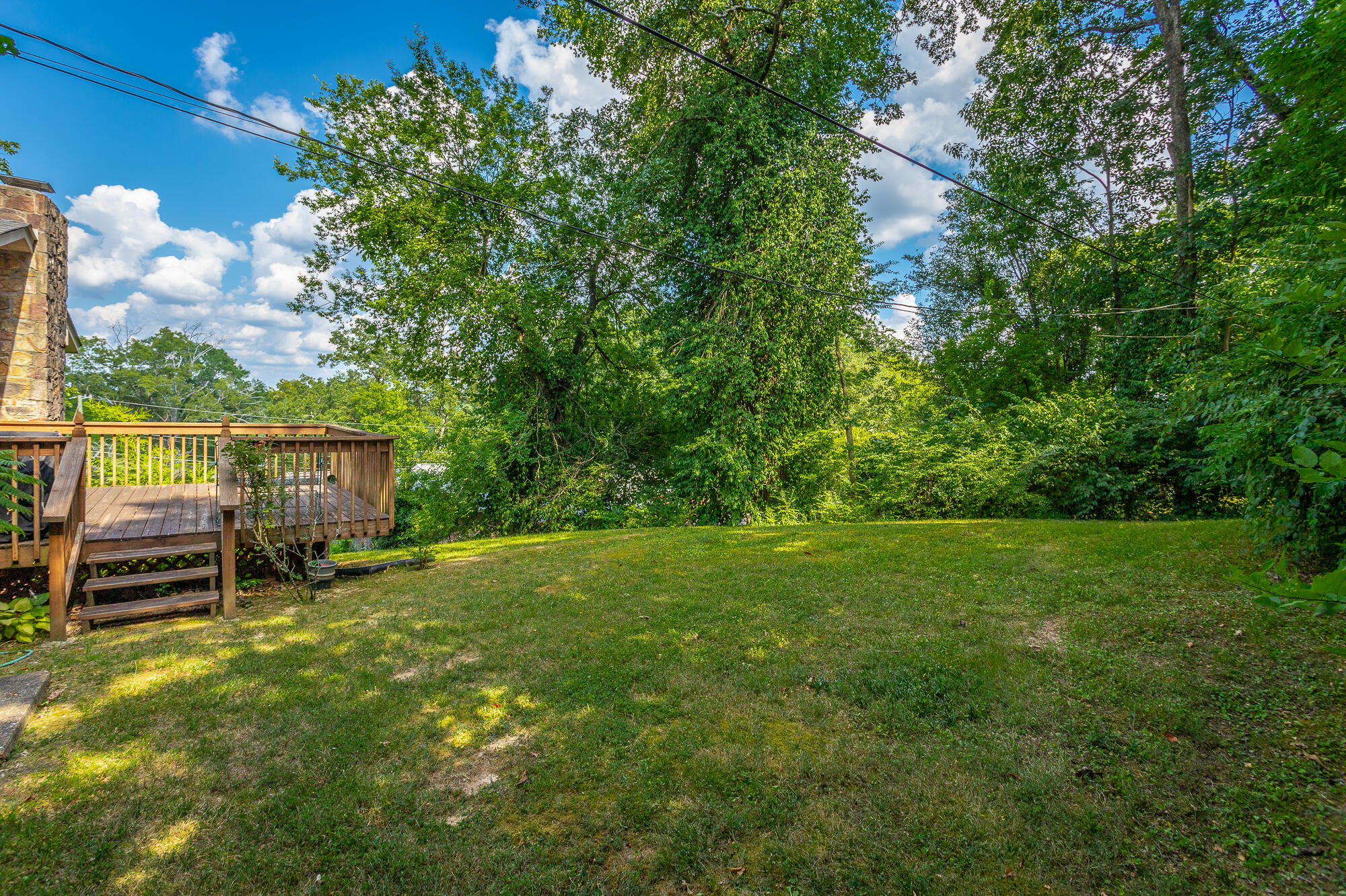 504 Westwood Ln, 1