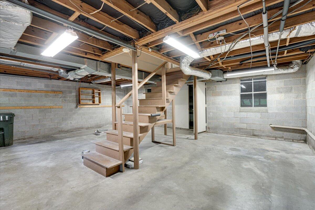 1041 Druid Drive