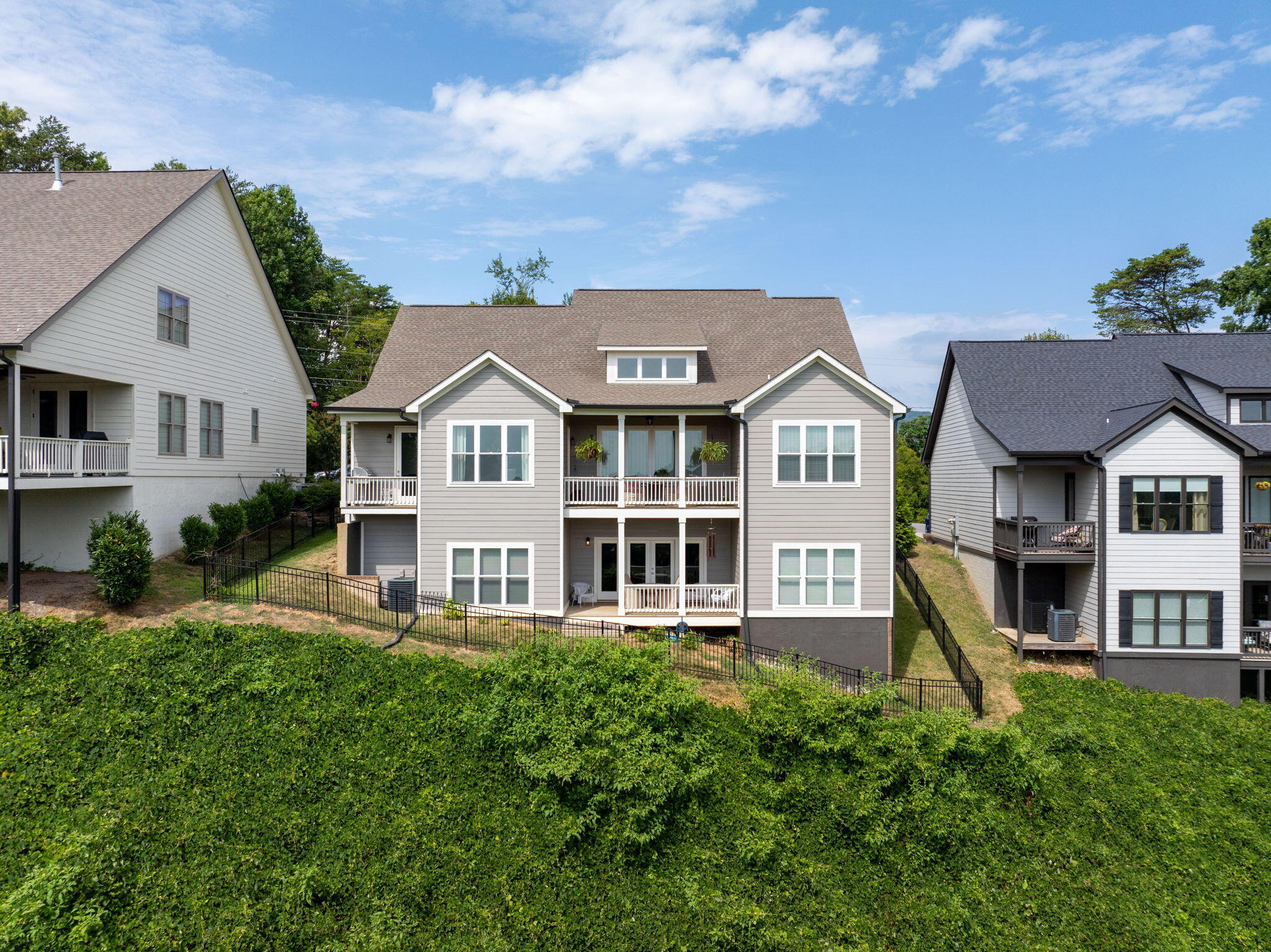 582 Whitehall Road