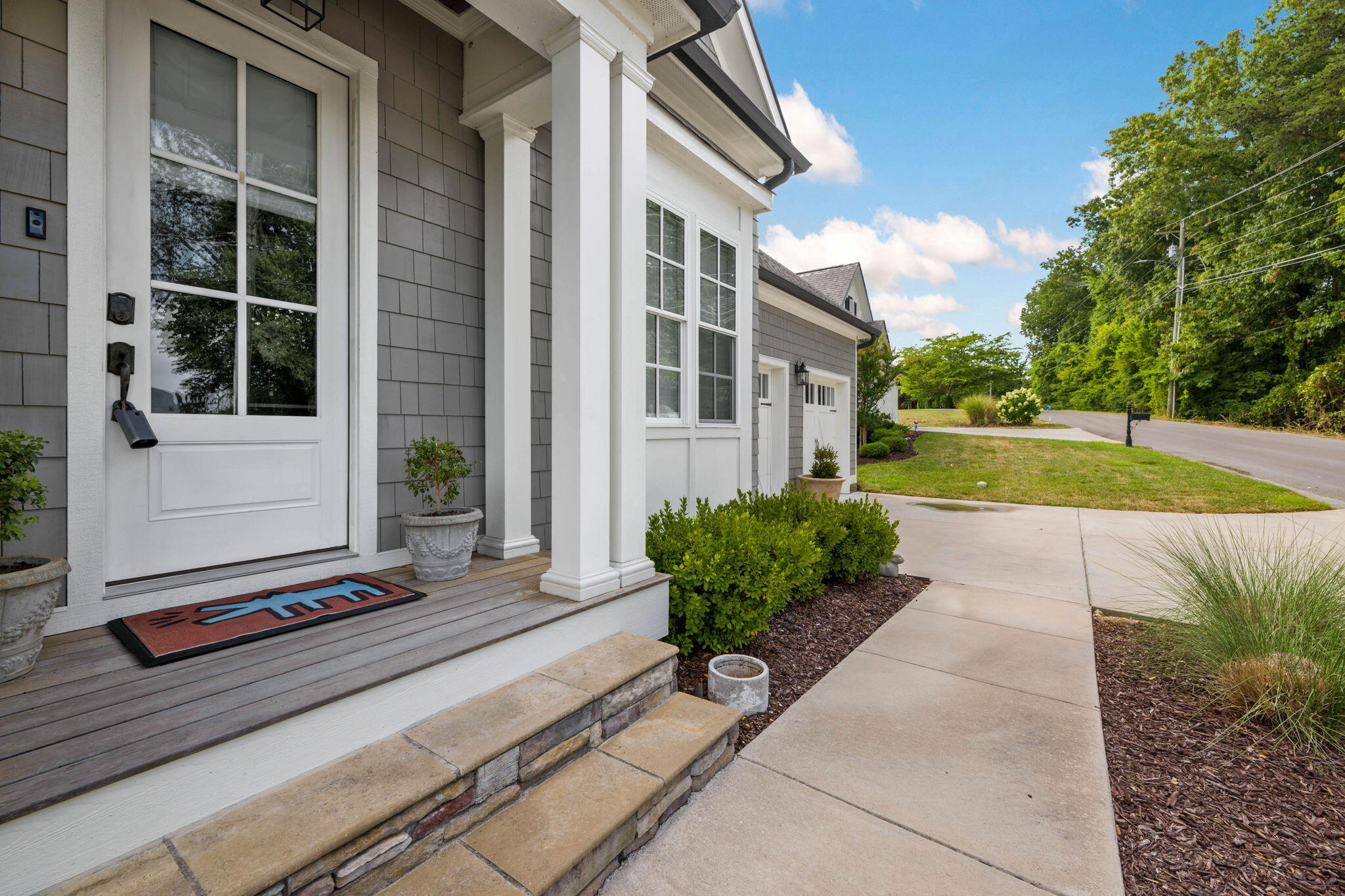 582 Whitehall Road