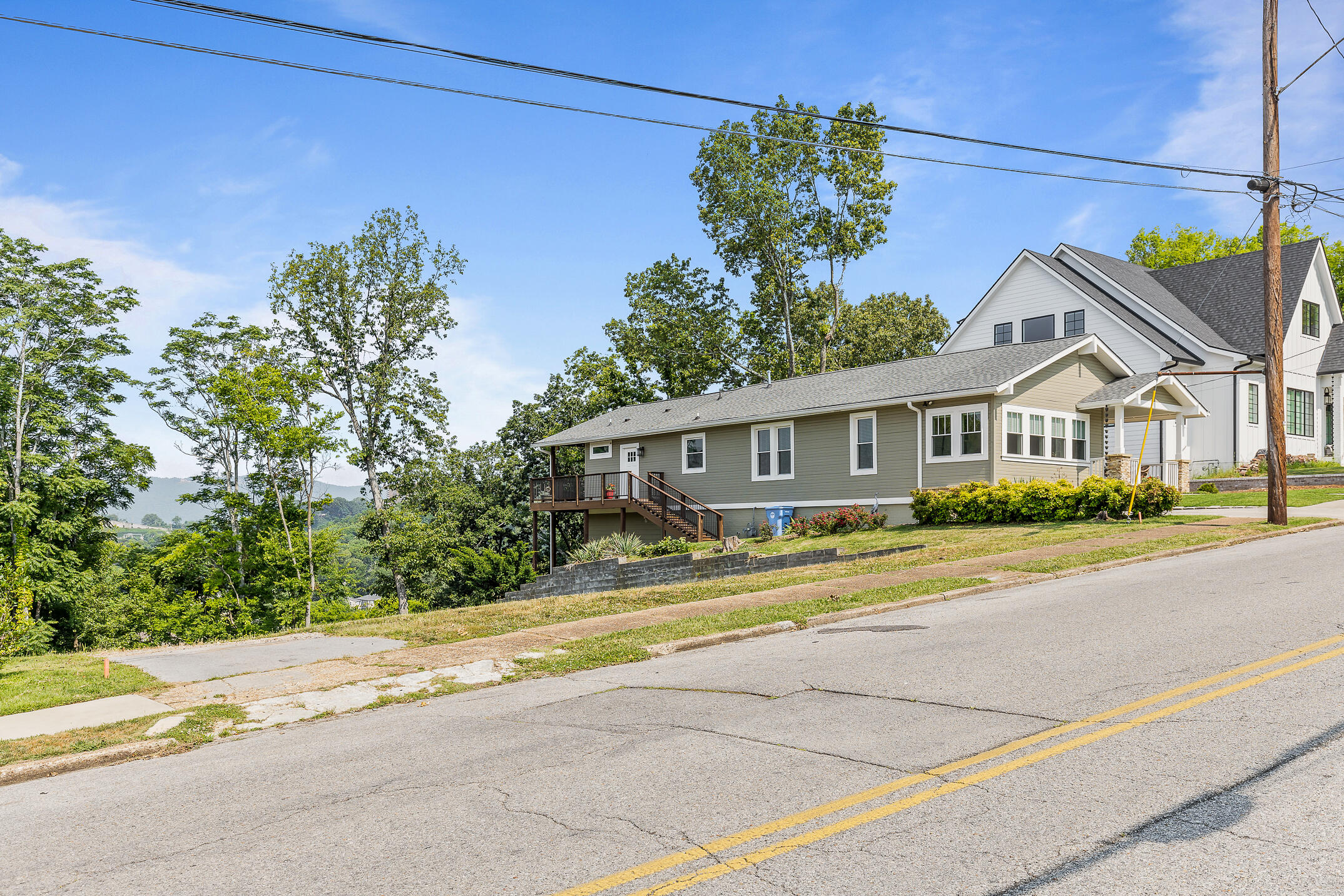 505 Forest Avenue
